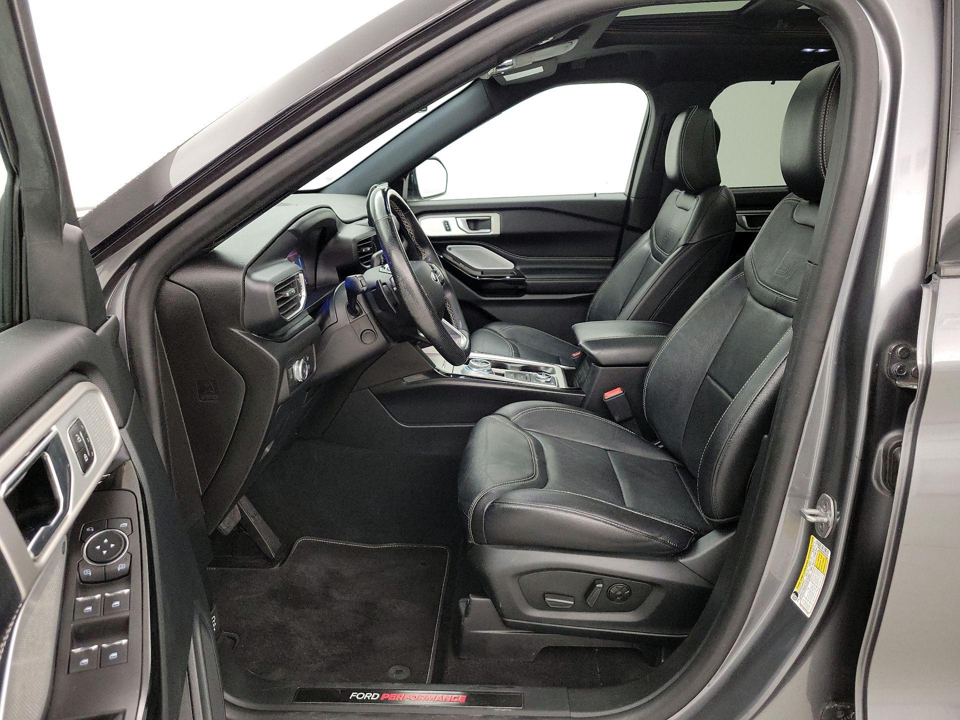 Thumbnail: 2021 Ford Explorer - 11