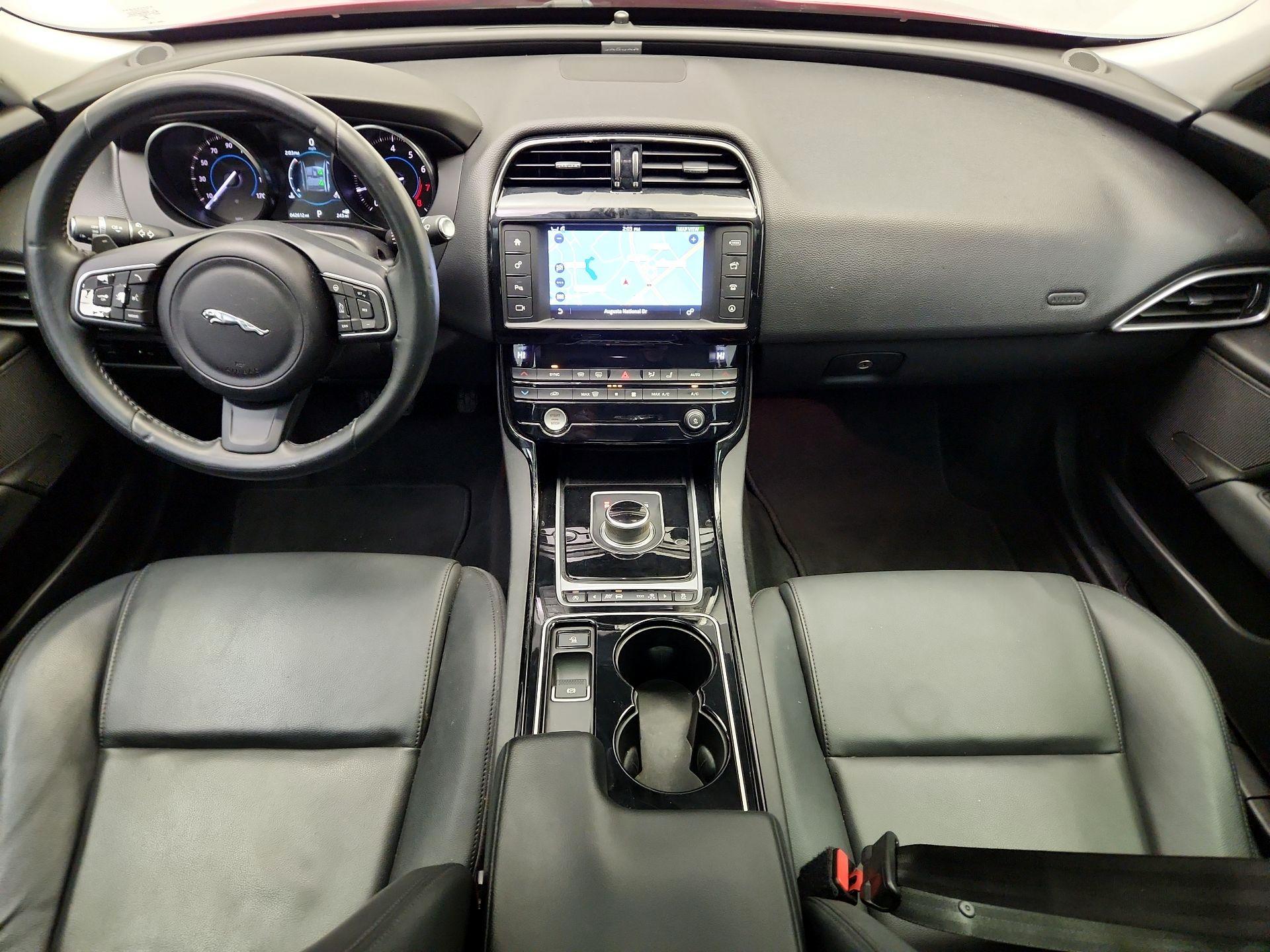 Thumbnail: 2017 Jaguar XE - 9