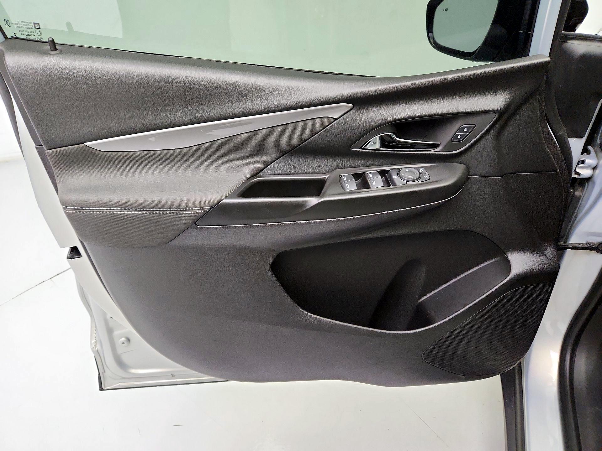 Thumbnail: 2023 Chevrolet Bolt EV - 12