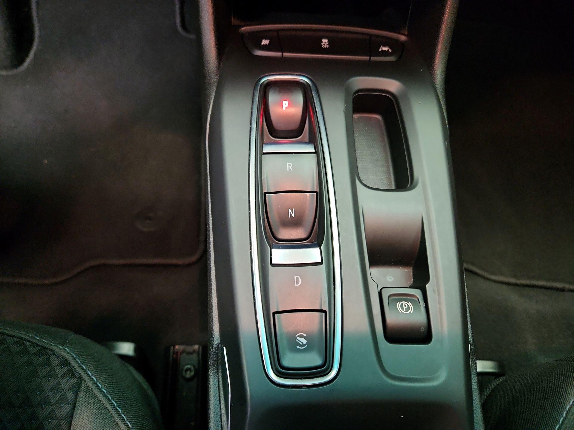 Thumbnail: 2023 Chevrolet Bolt EV - 17