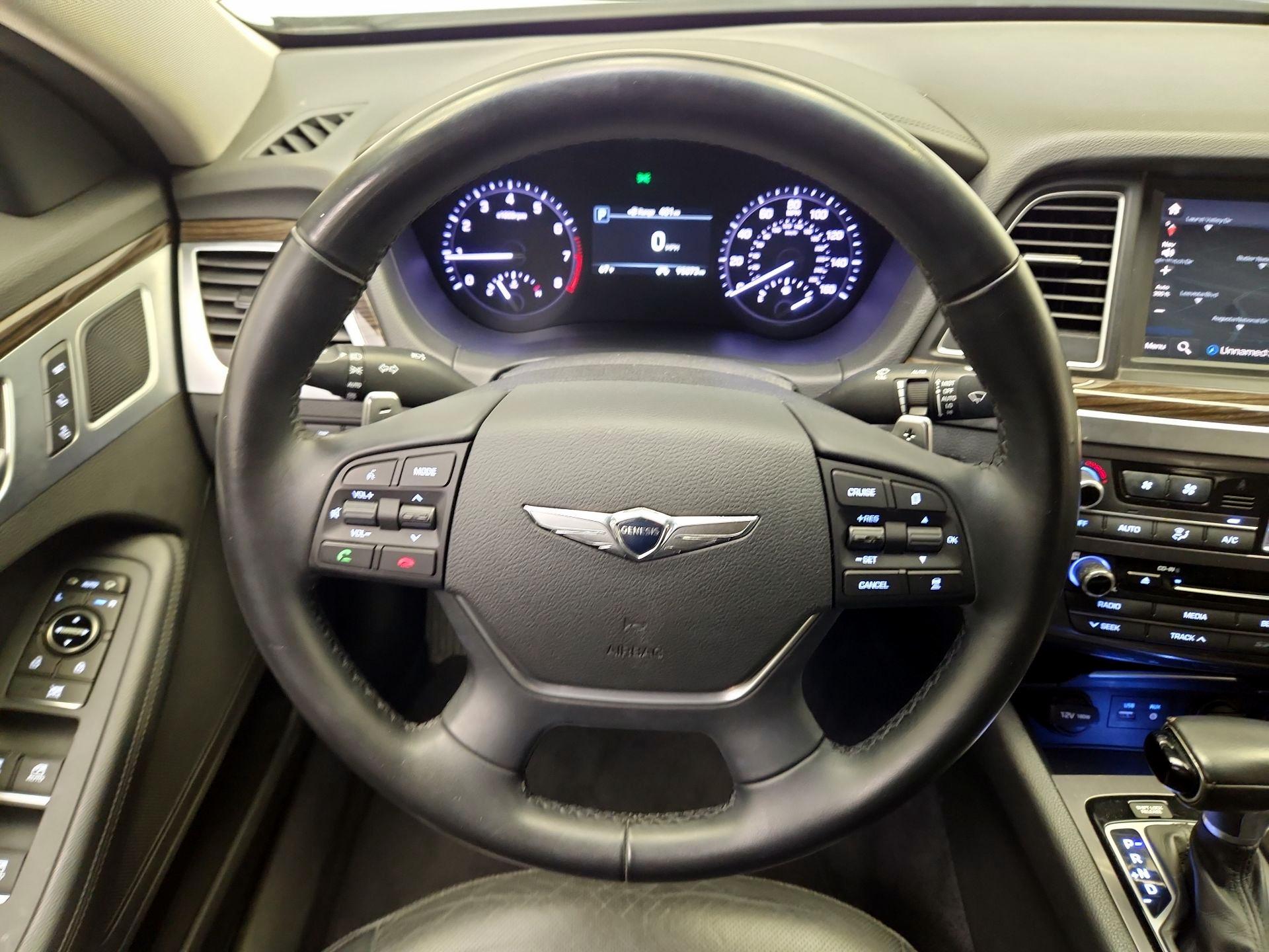 Thumbnail: 2018 Genesis G80 - 10