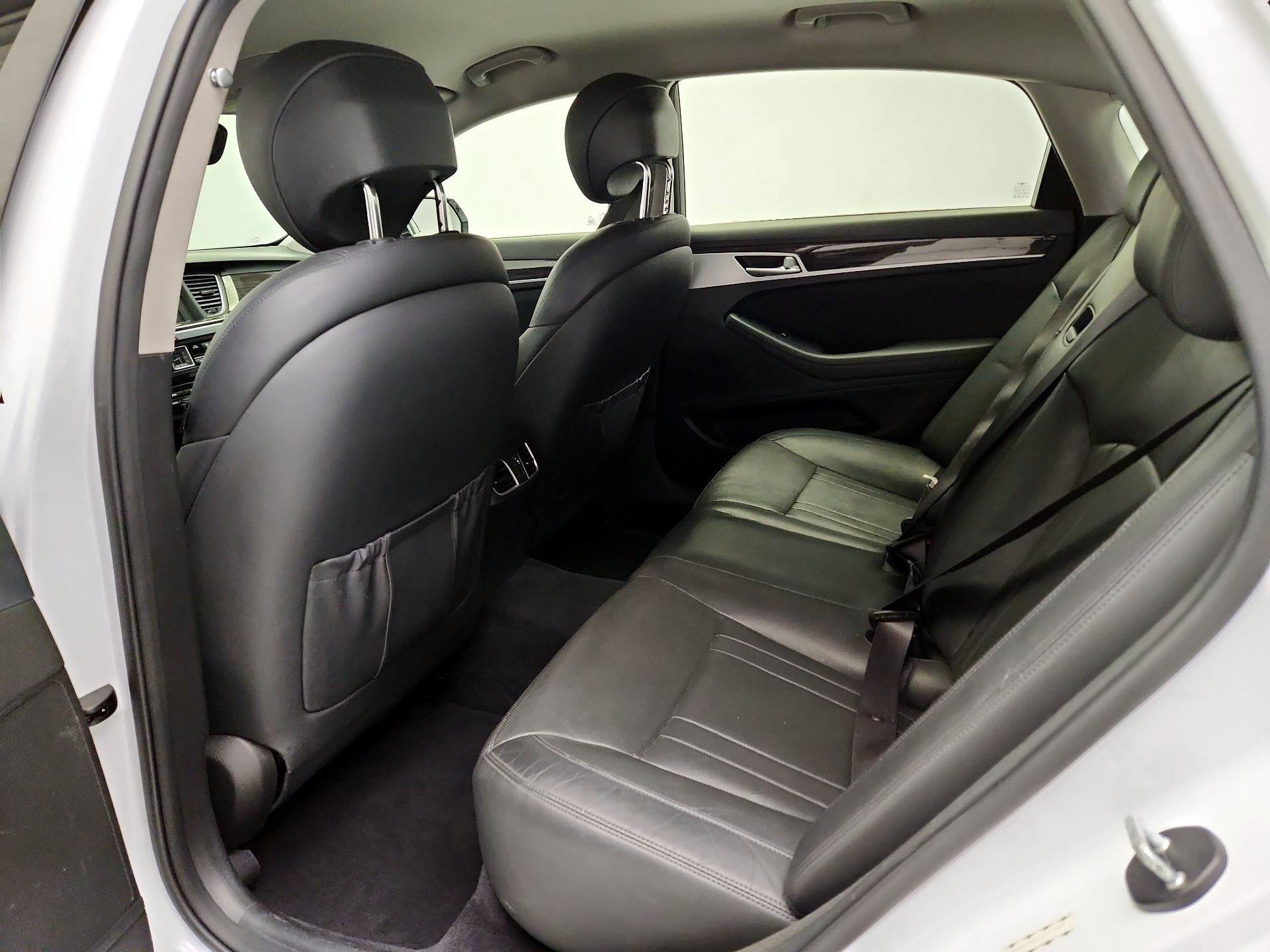 Thumbnail: 2018 Genesis G80 - 20