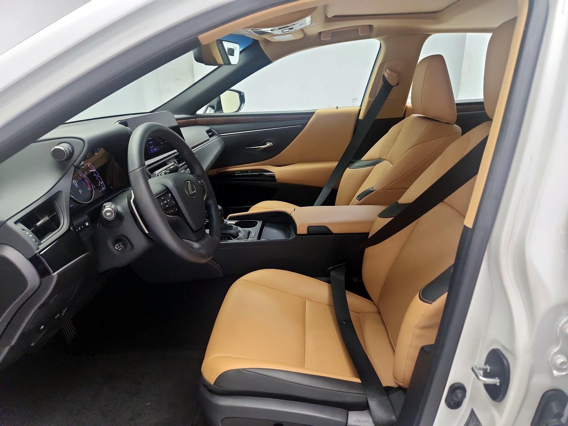 Thumbnail: 2024 Lexus ES - 11