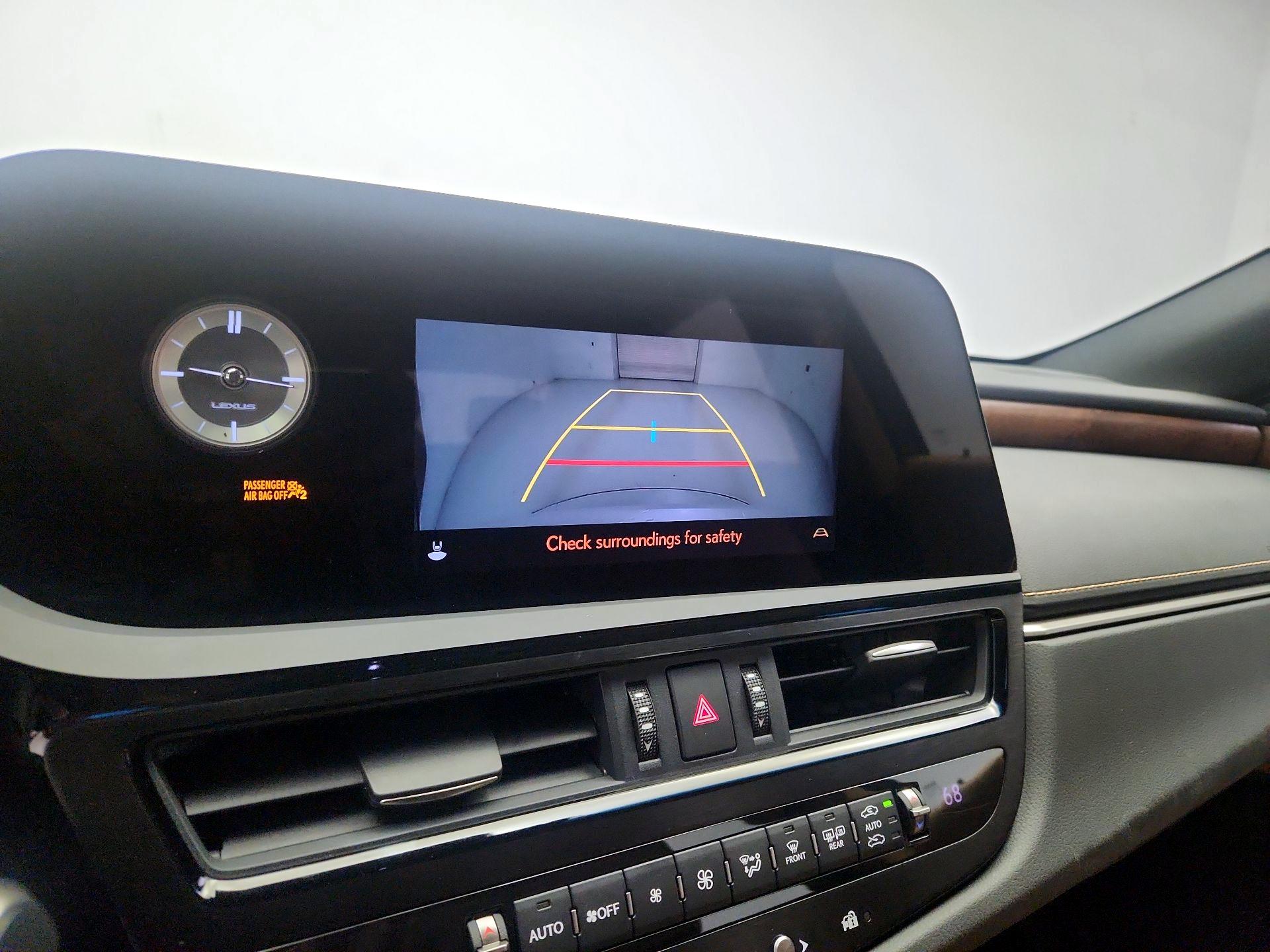 Thumbnail: 2024 Lexus ES - 14