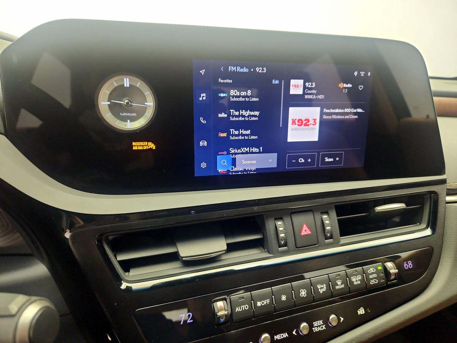 Thumbnail: 2024 Lexus ES - 15