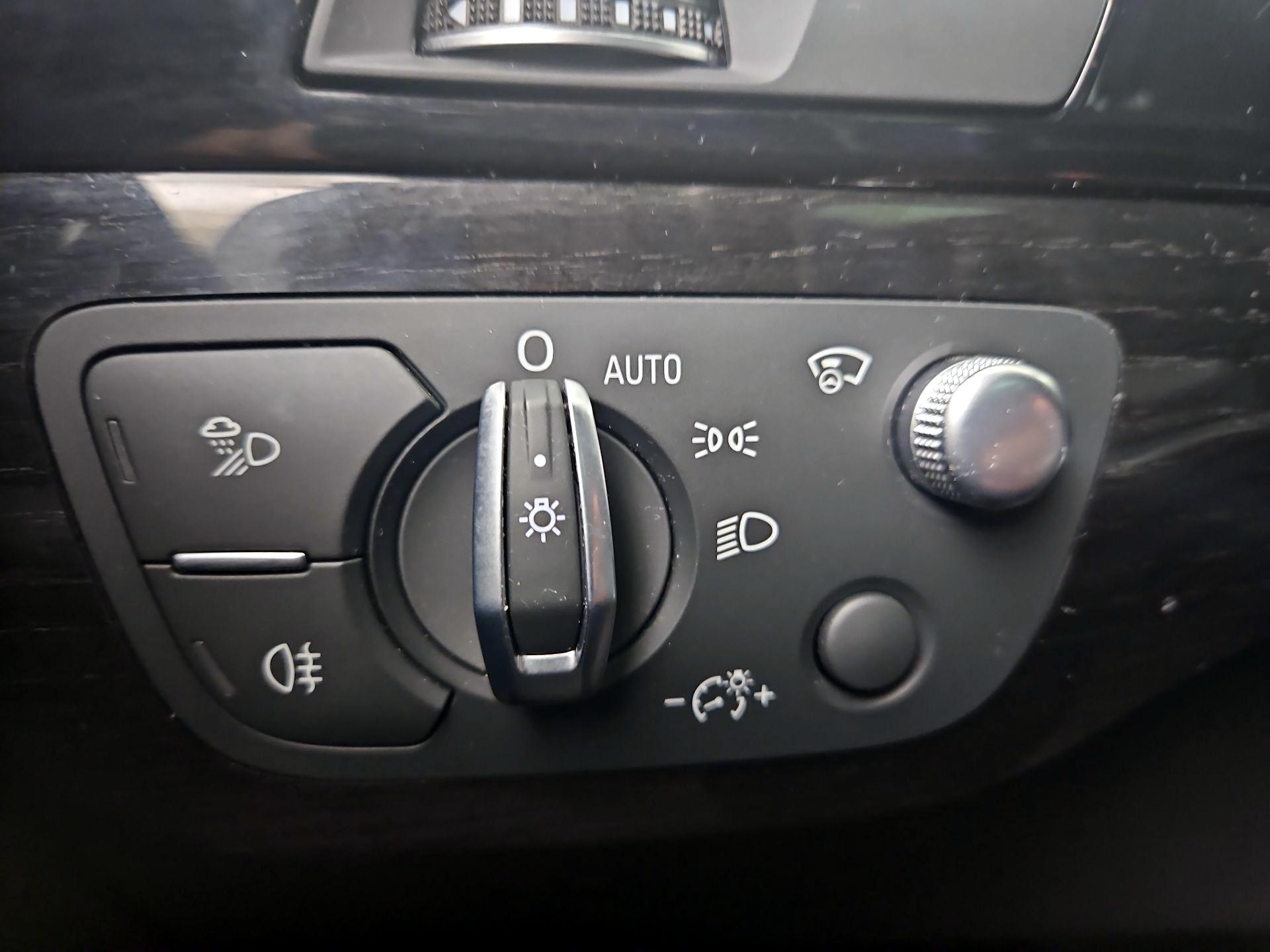 Thumbnail: 2018 Audi Q7 - 13