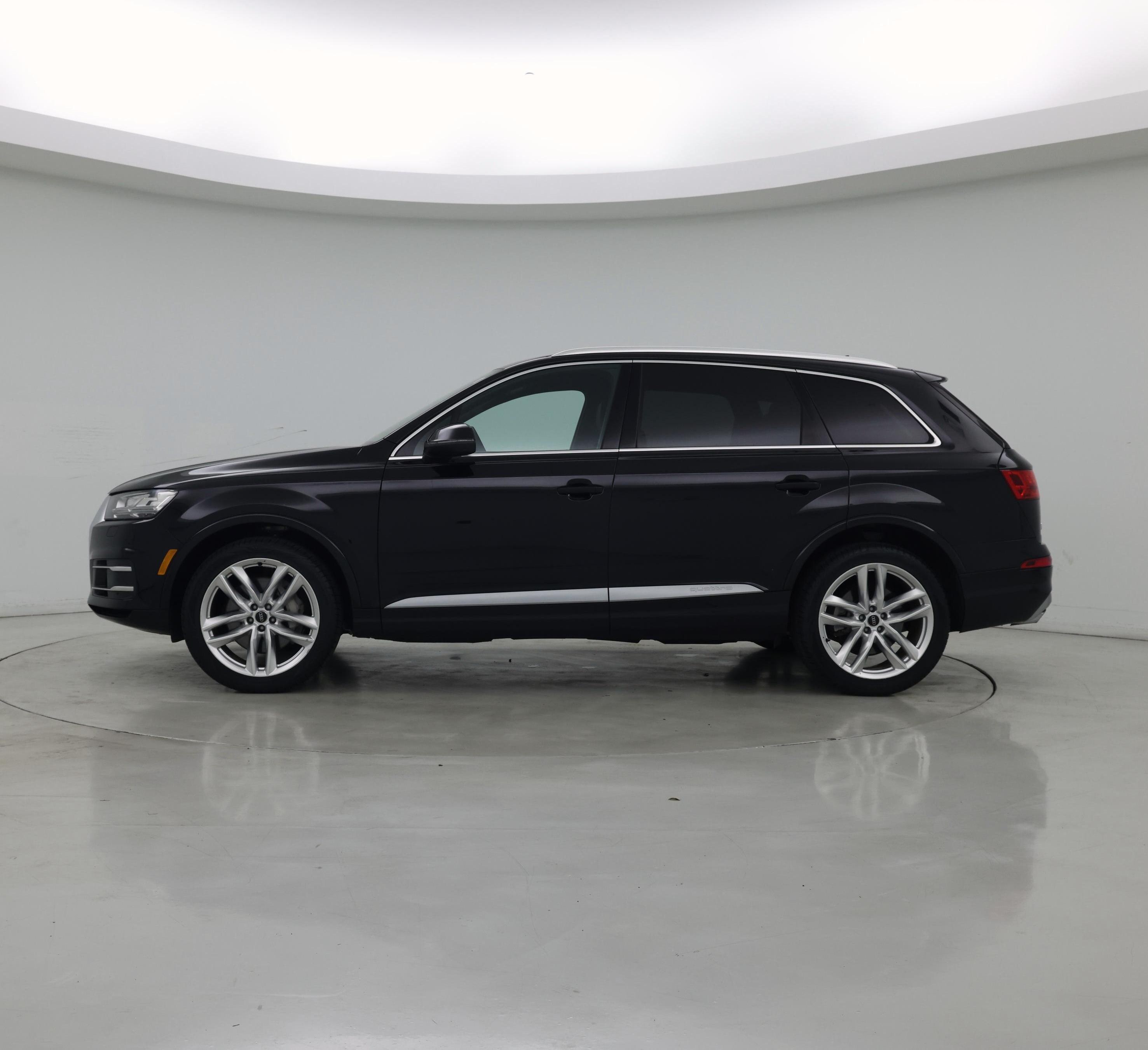 Thumbnail: 2018 Audi Q7 - 3