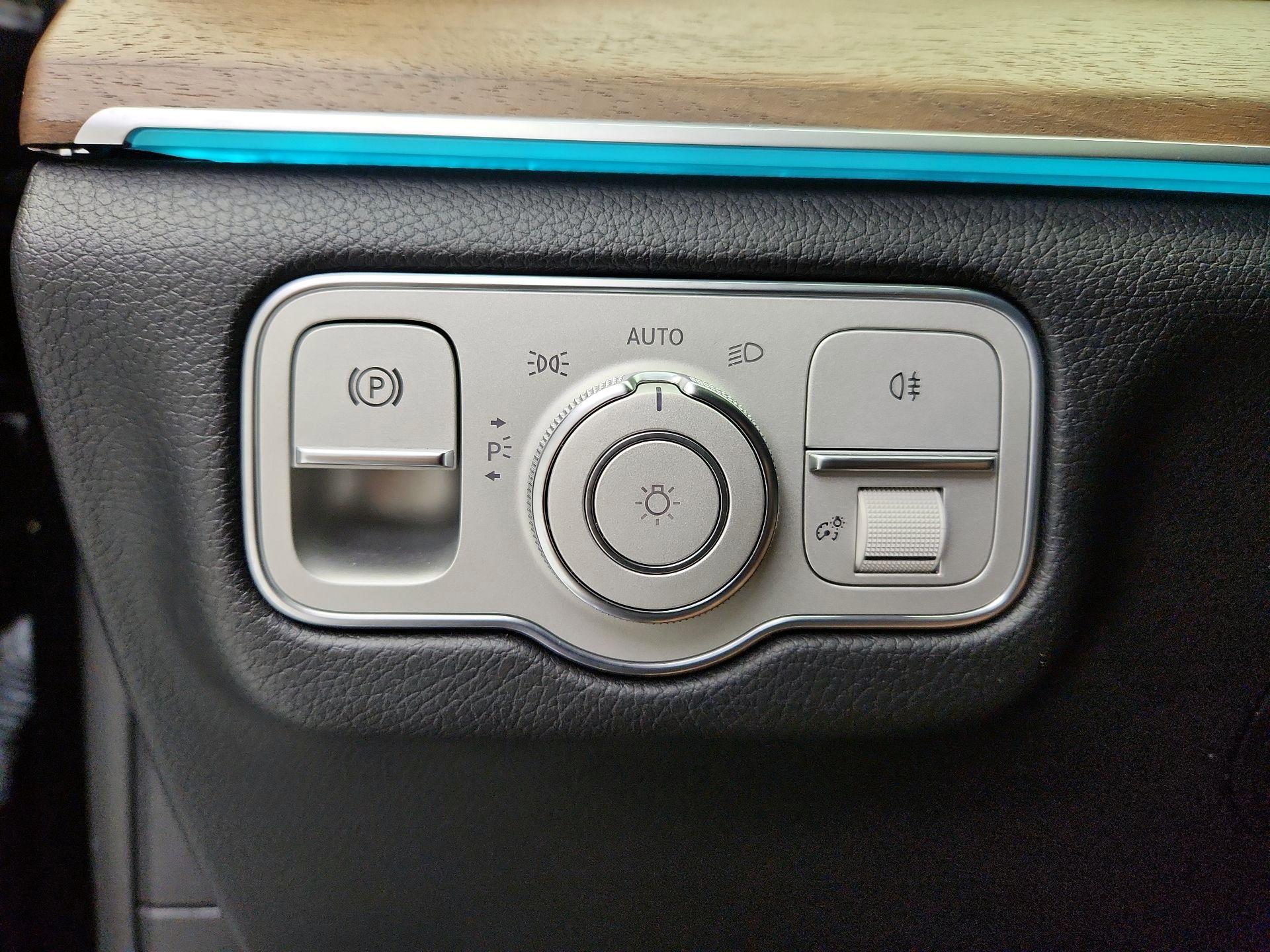 Thumbnail: 2021 Mercedes-Benz GLE - 13