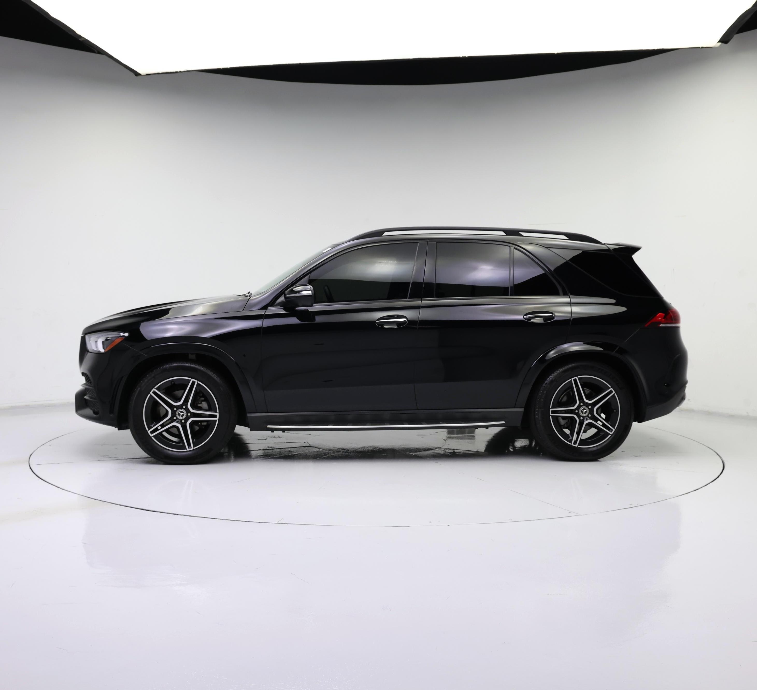 Thumbnail: 2021 Mercedes-Benz GLE - 3