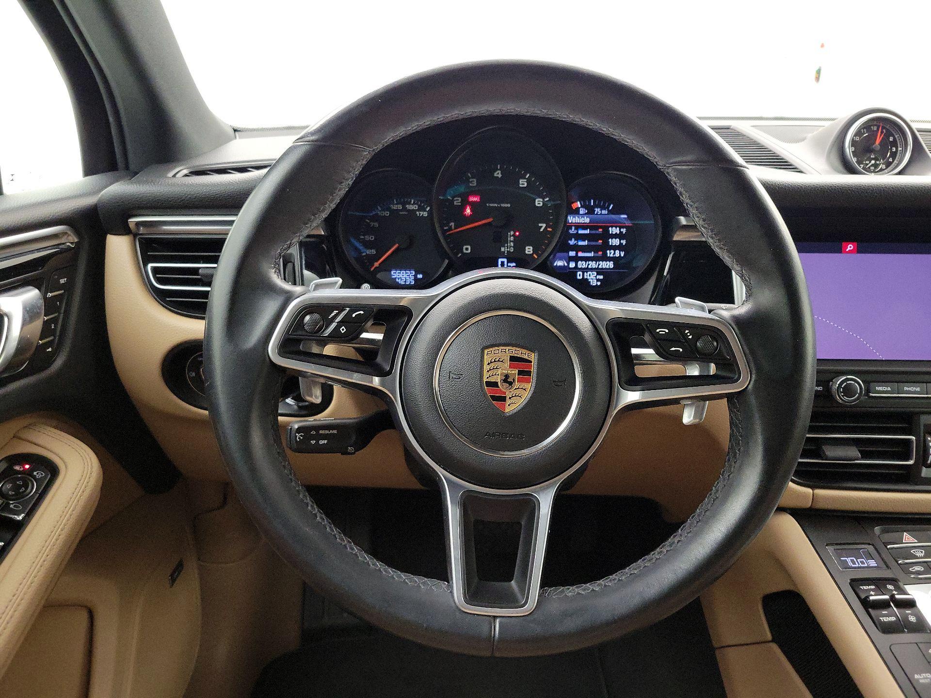 Thumbnail: 2020 Porsche Macan - 10