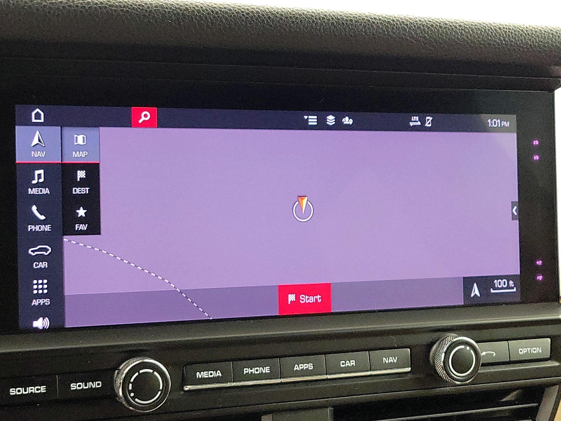 Thumbnail: 2020 Porsche Macan - 14