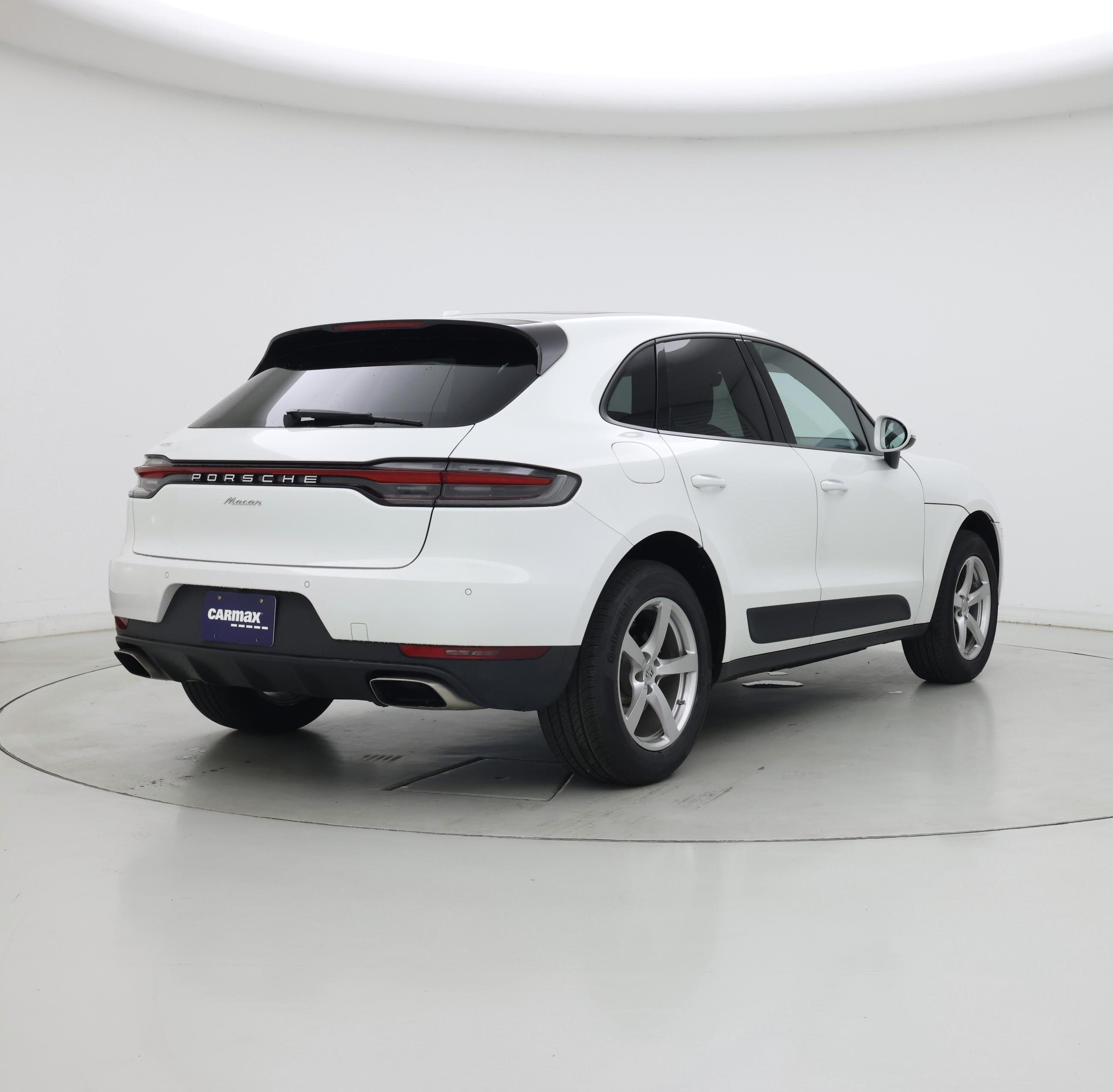 Thumbnail: 2020 Porsche Macan - 8