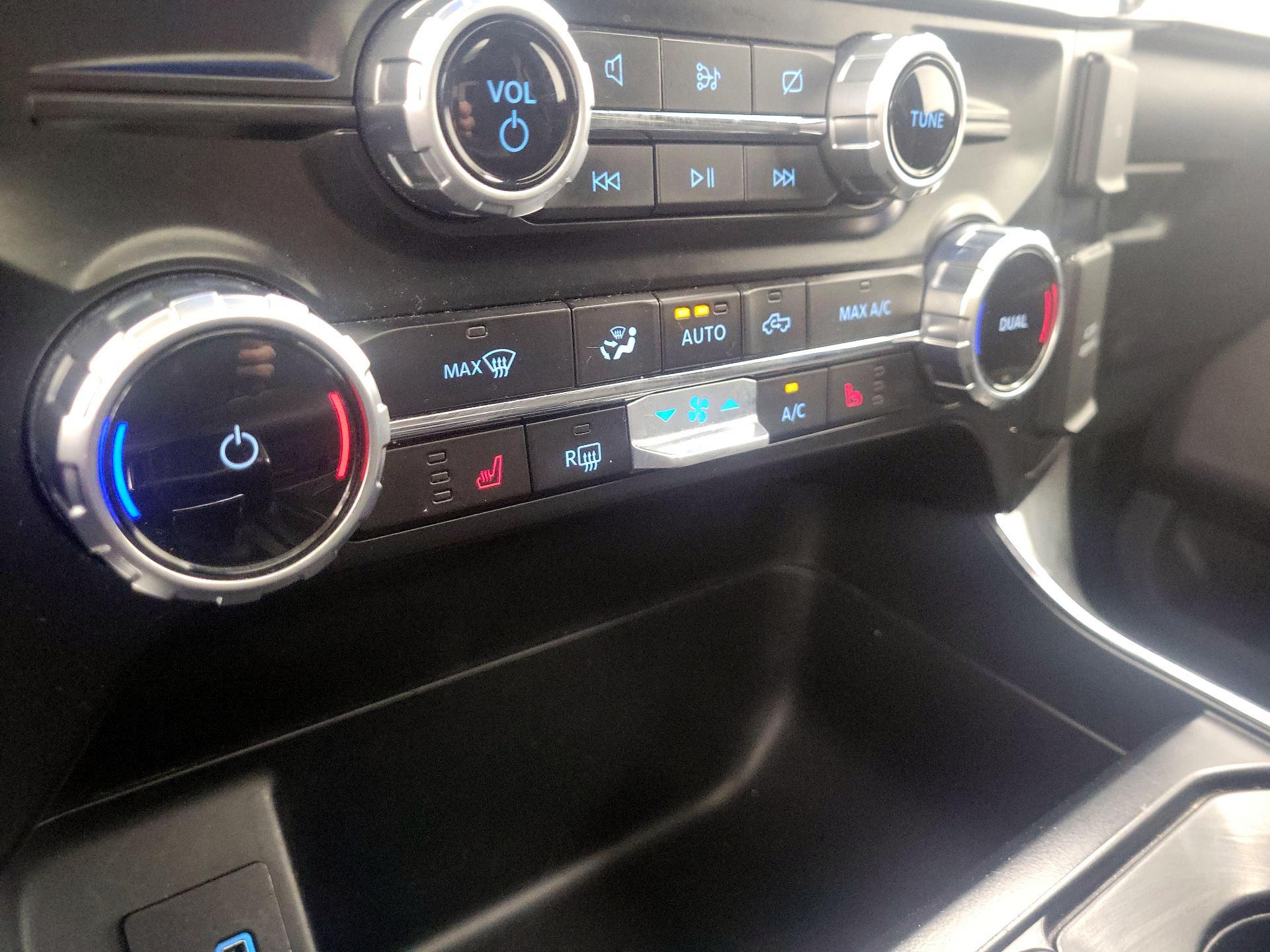 Thumbnail: 2023 Ford F-150 - 17