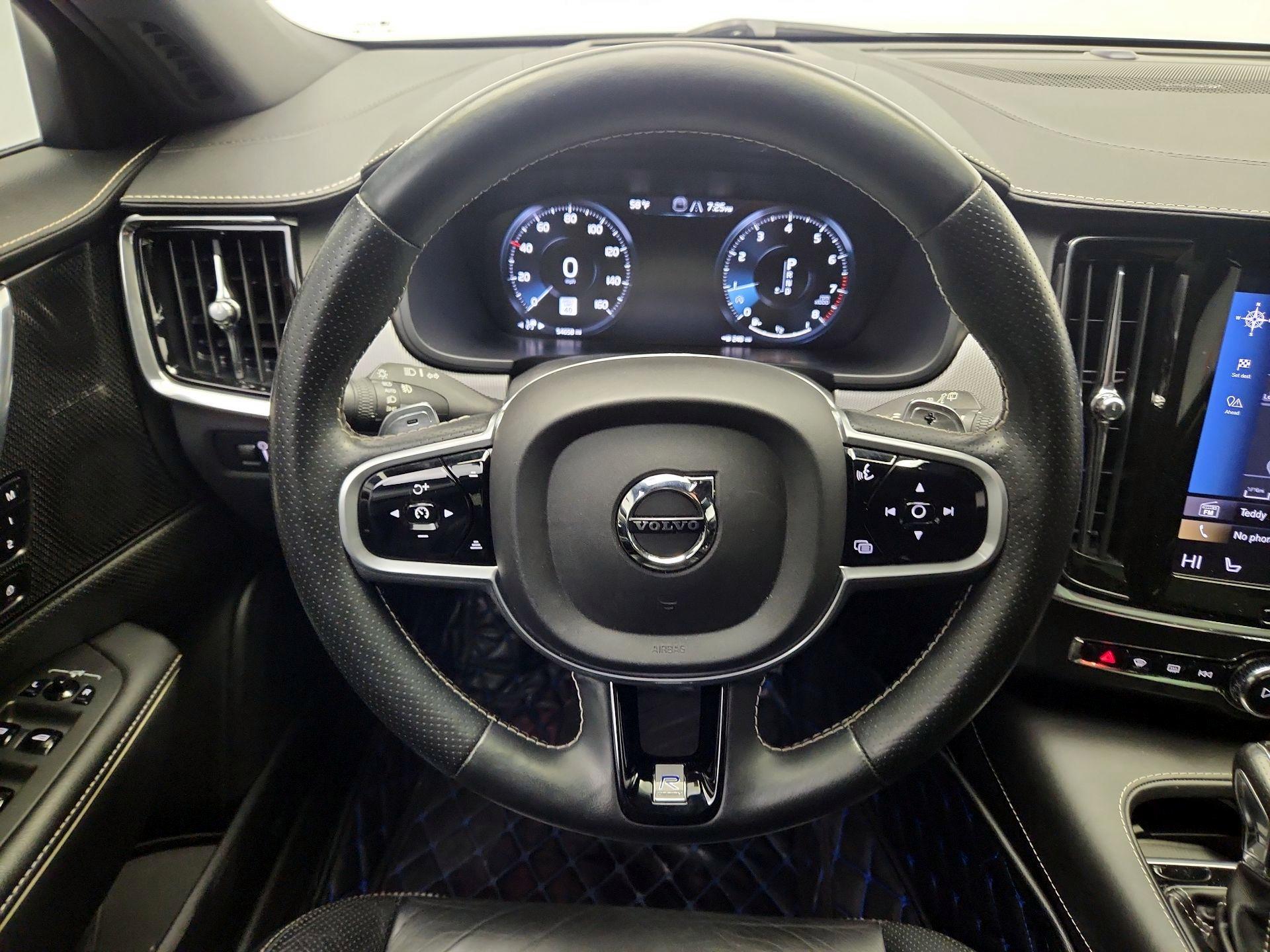 Thumbnail: 2019 Volvo V90 - 10