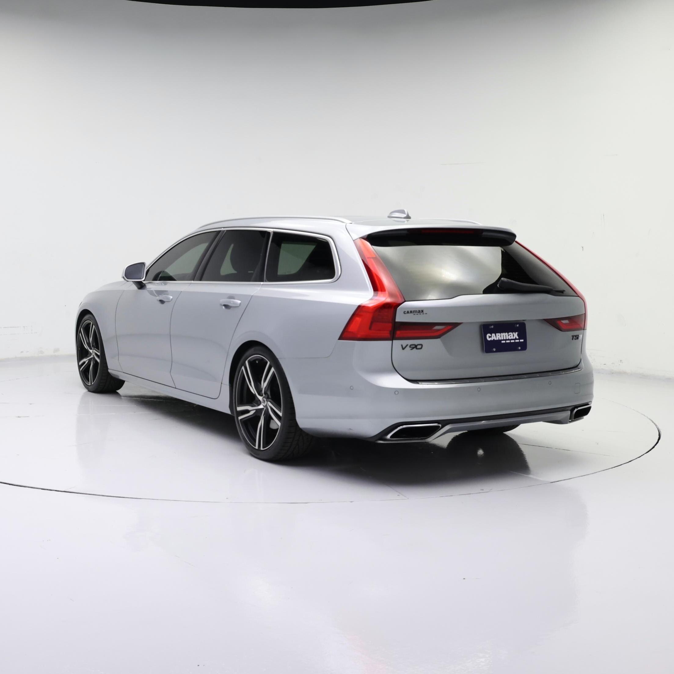 Thumbnail: 2019 Volvo V90 - 2
