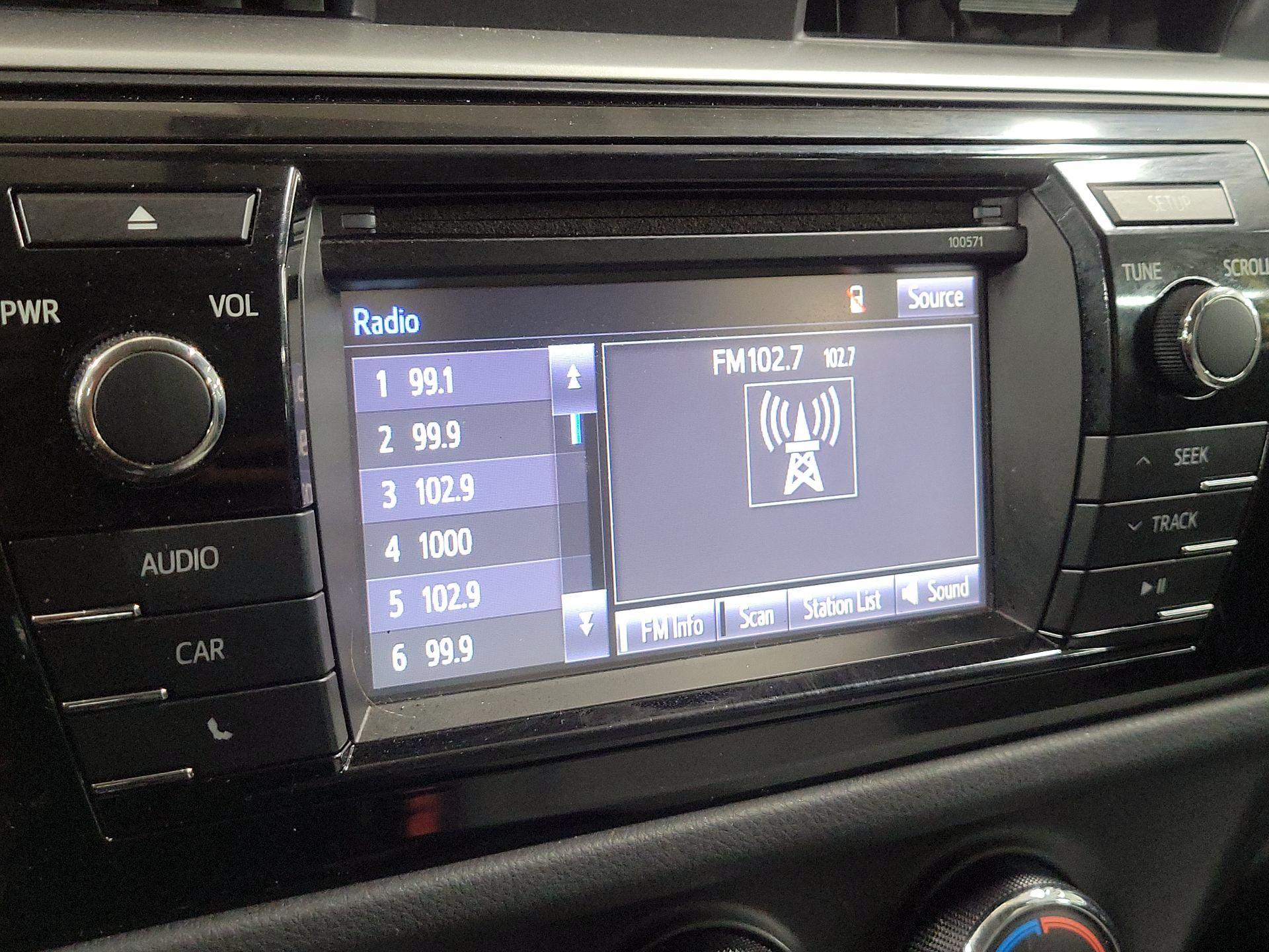 Thumbnail: 2016 Toyota Corolla - 14