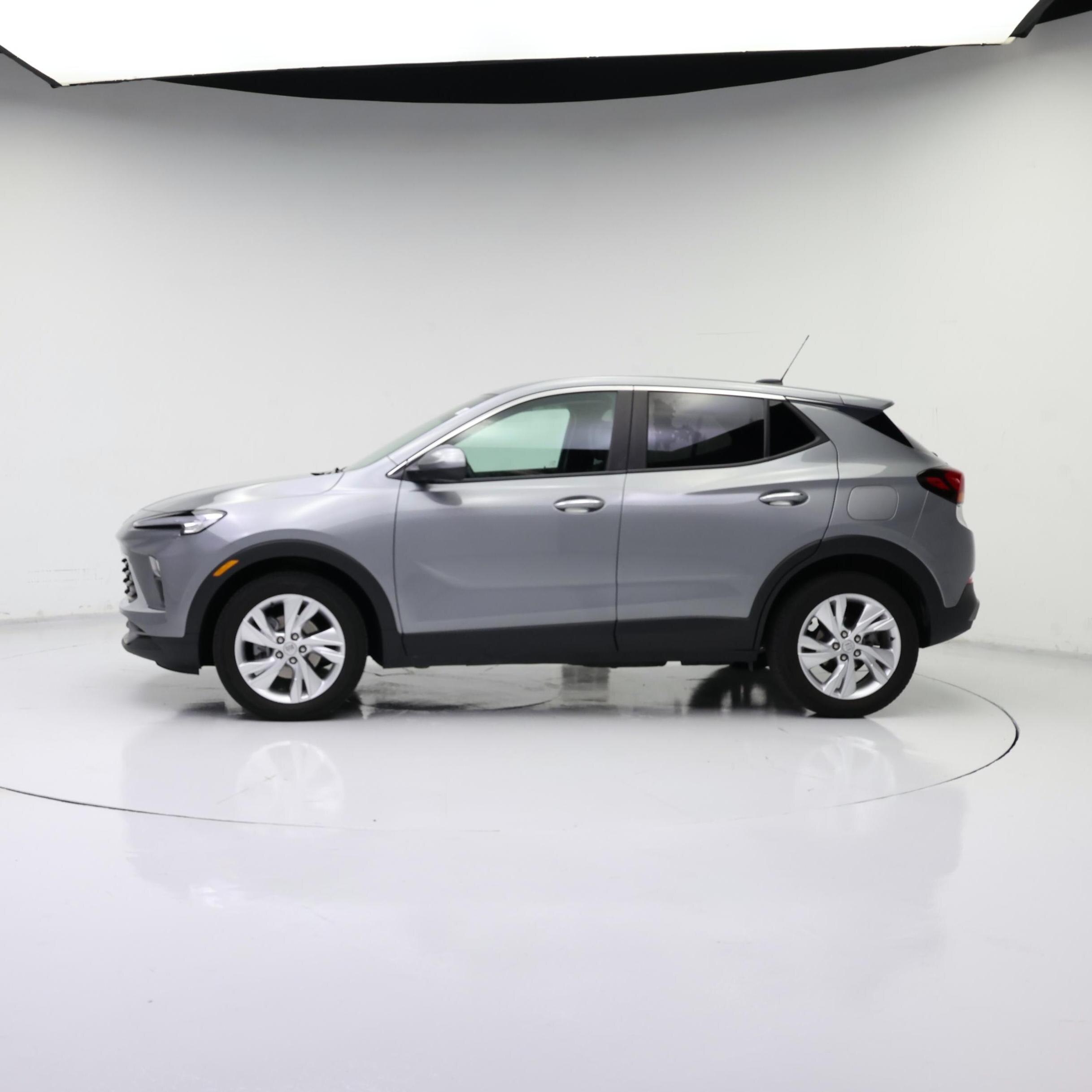 Thumbnail: 2025 Buick Encore GX - 3