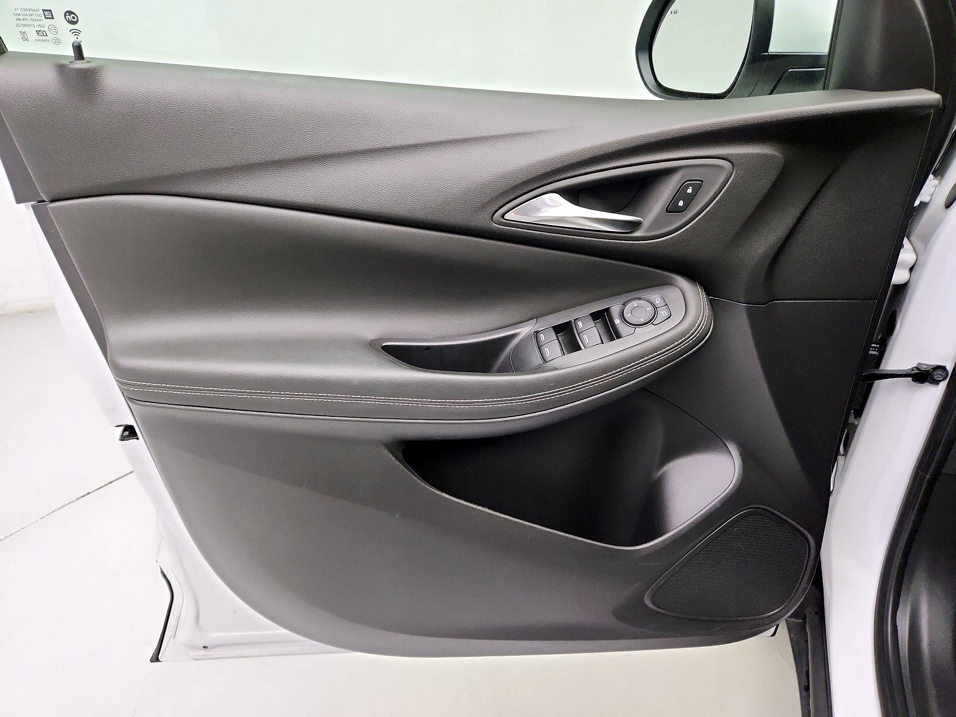 Thumbnail: 2025 Buick Encore GX - 12