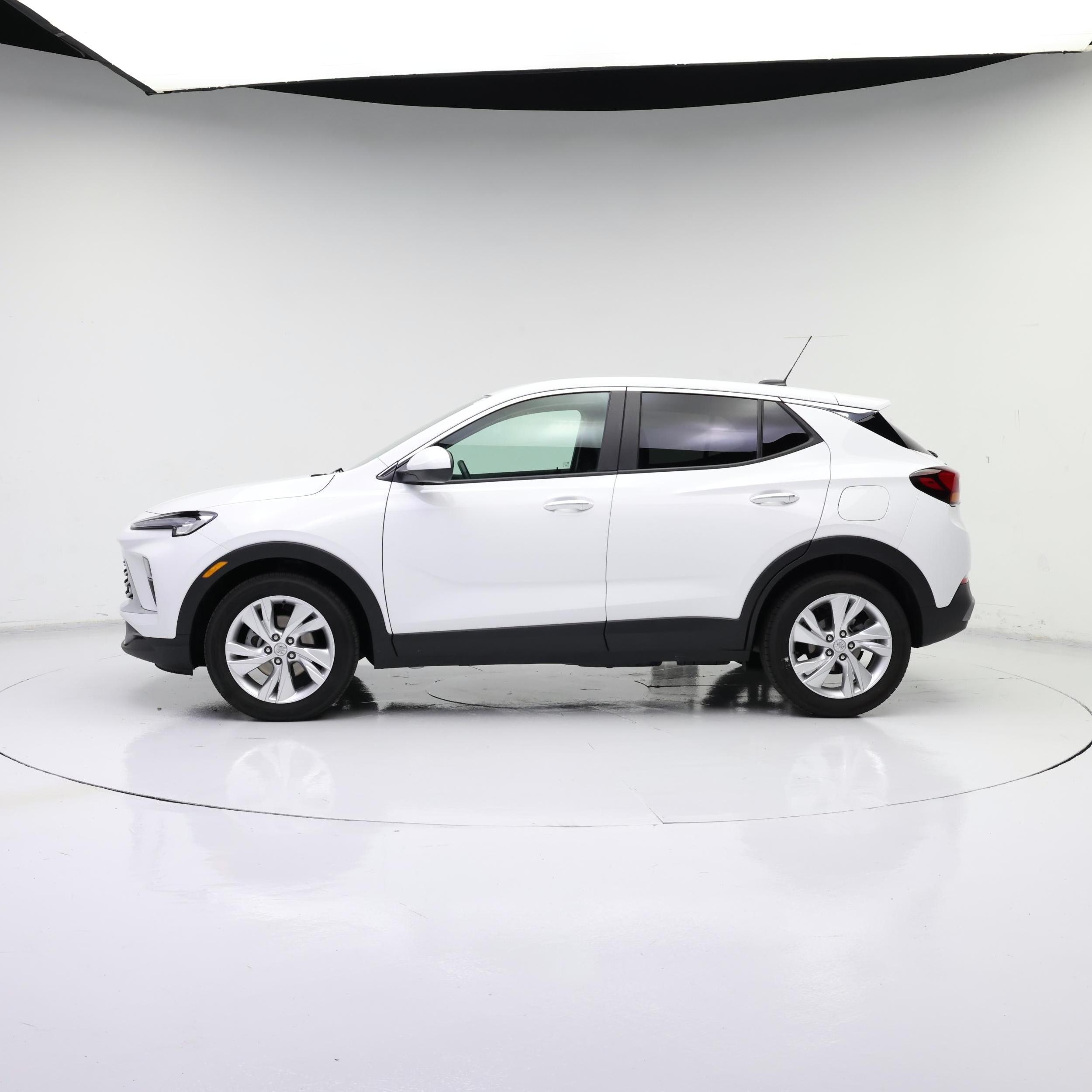 Thumbnail: 2025 Buick Encore GX - 3