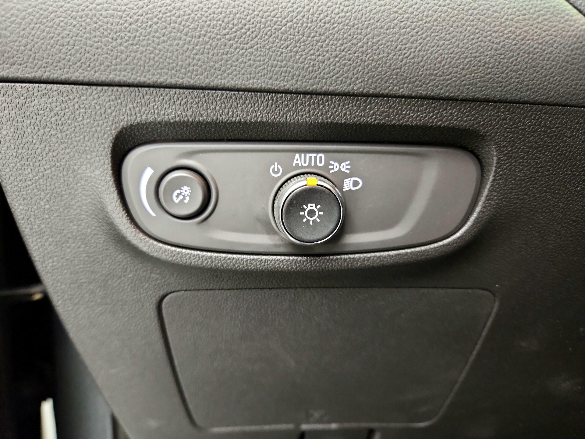 Thumbnail: 2025 Buick Encore GX - 13