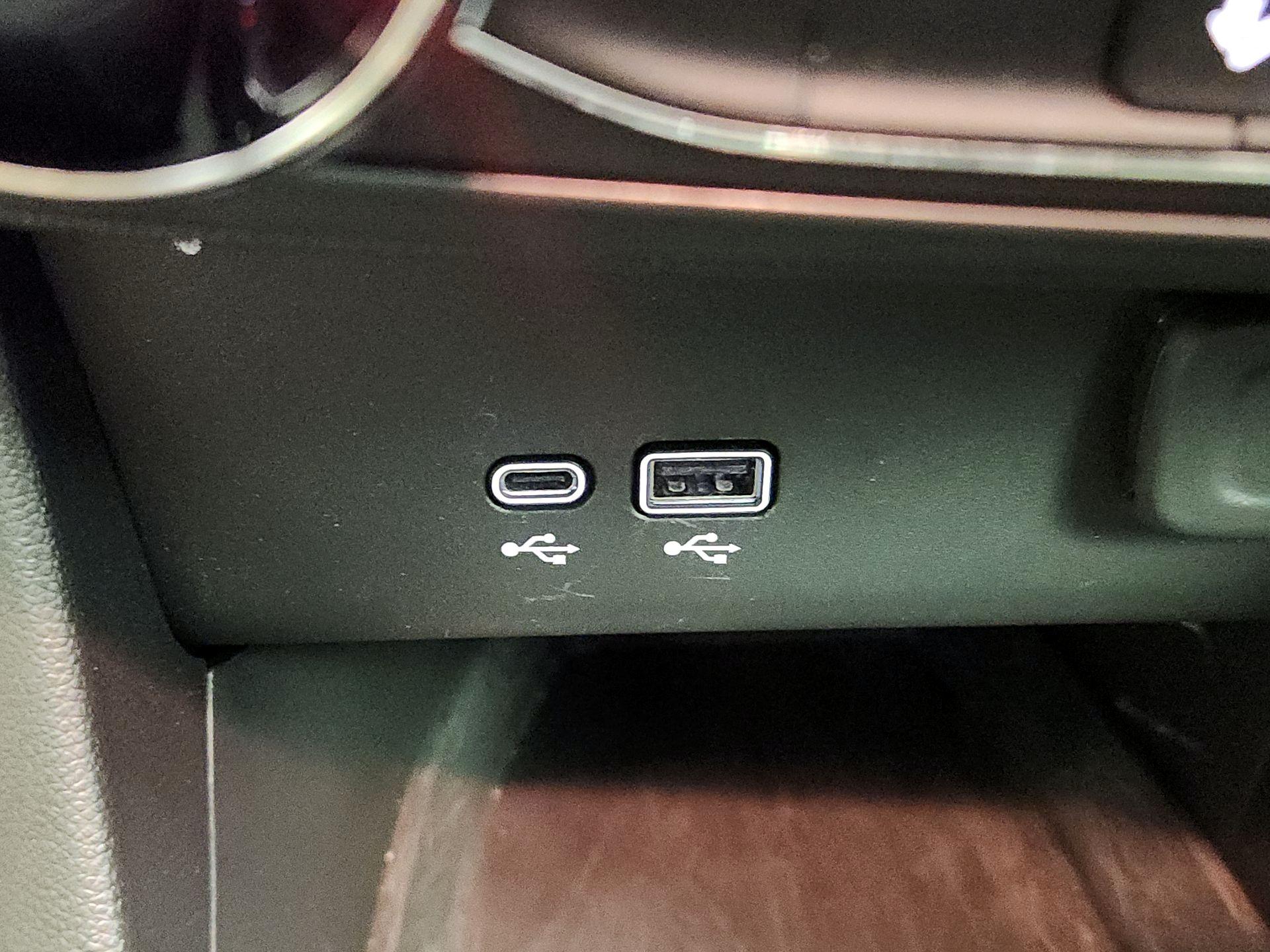 Thumbnail: 2025 Buick Encore GX - 18