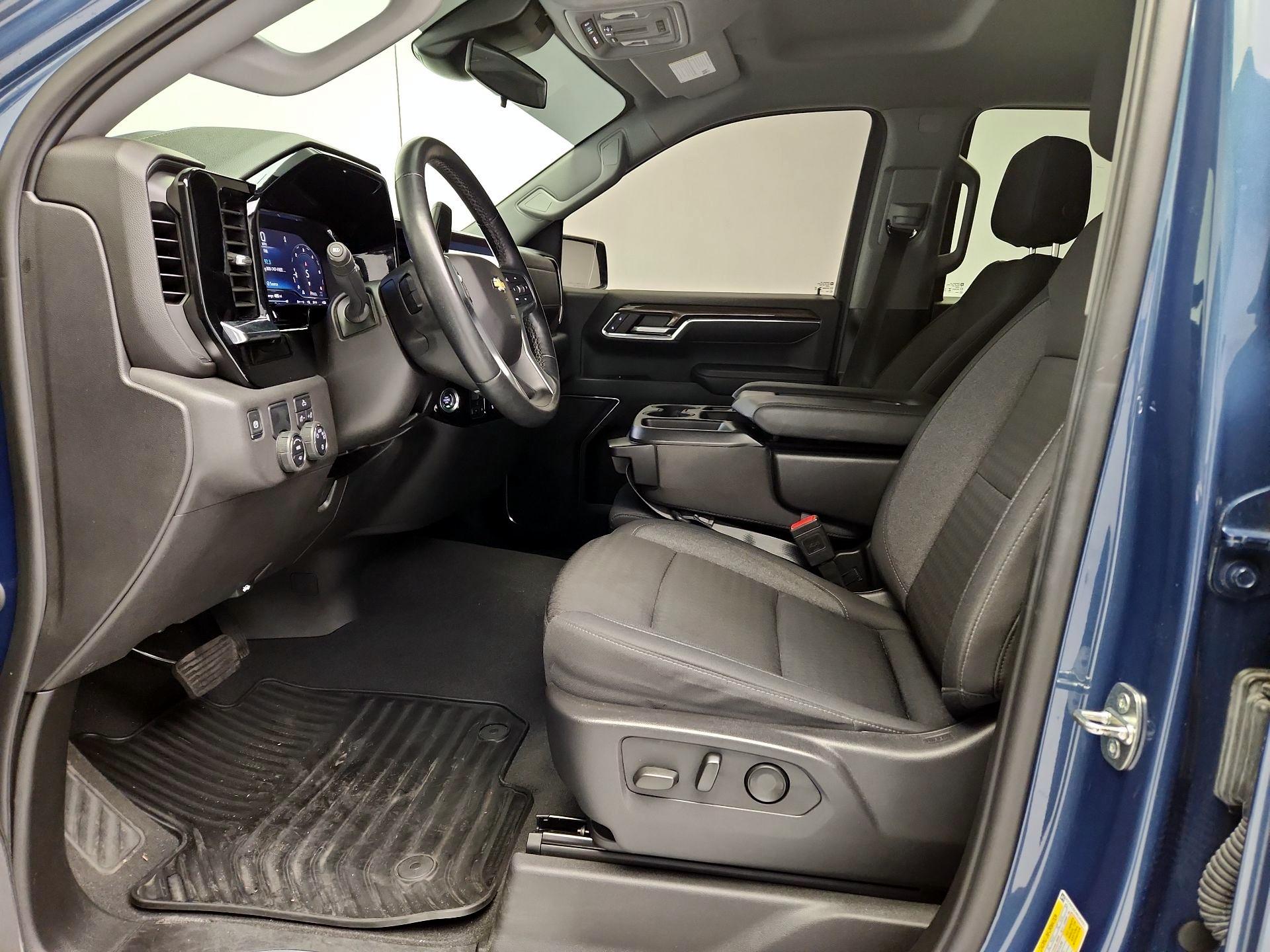 Thumbnail: 2024 Chevrolet Silverado 1500 - 11