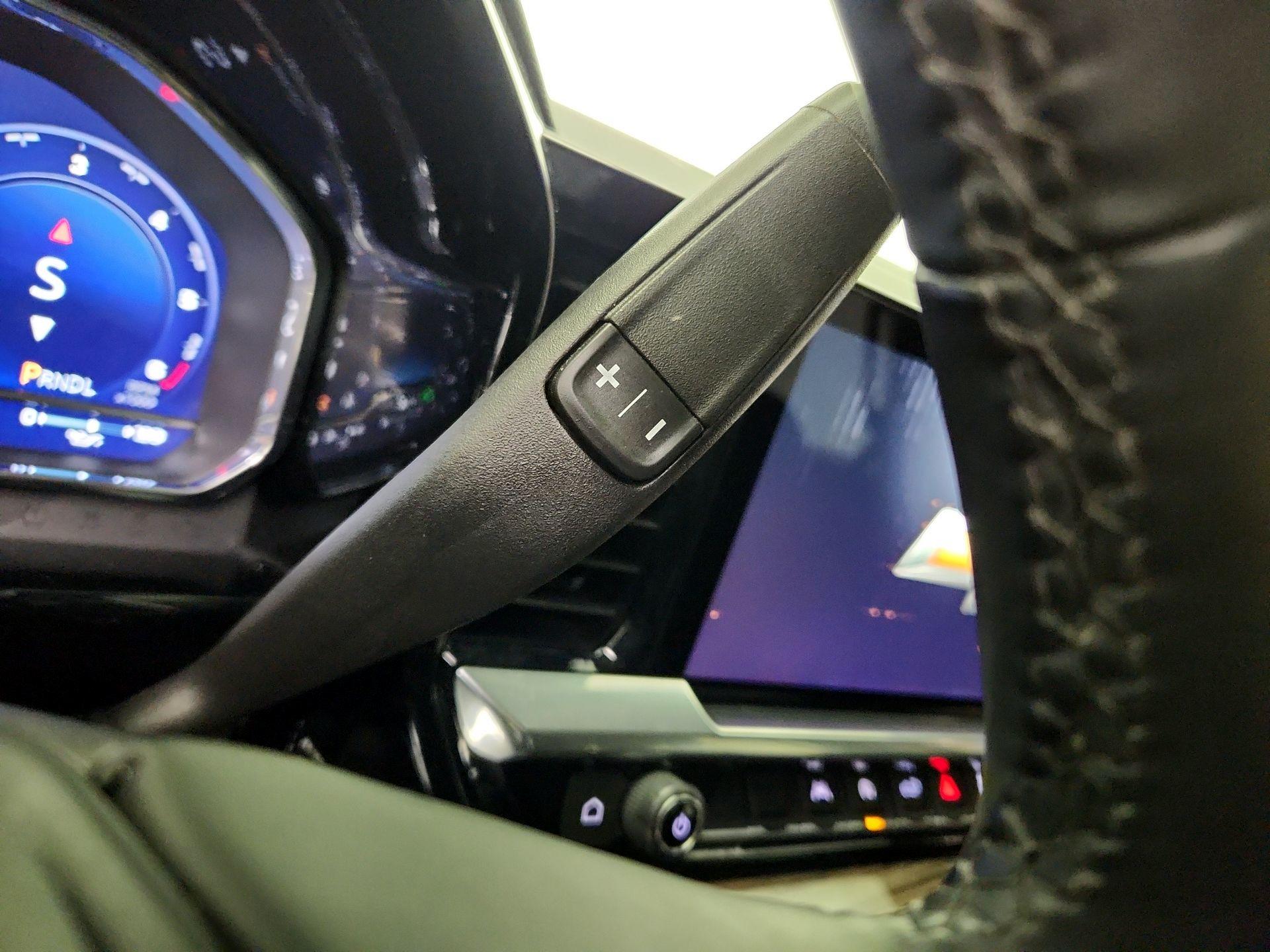 Thumbnail: 2024 Chevrolet Silverado 1500 - 18