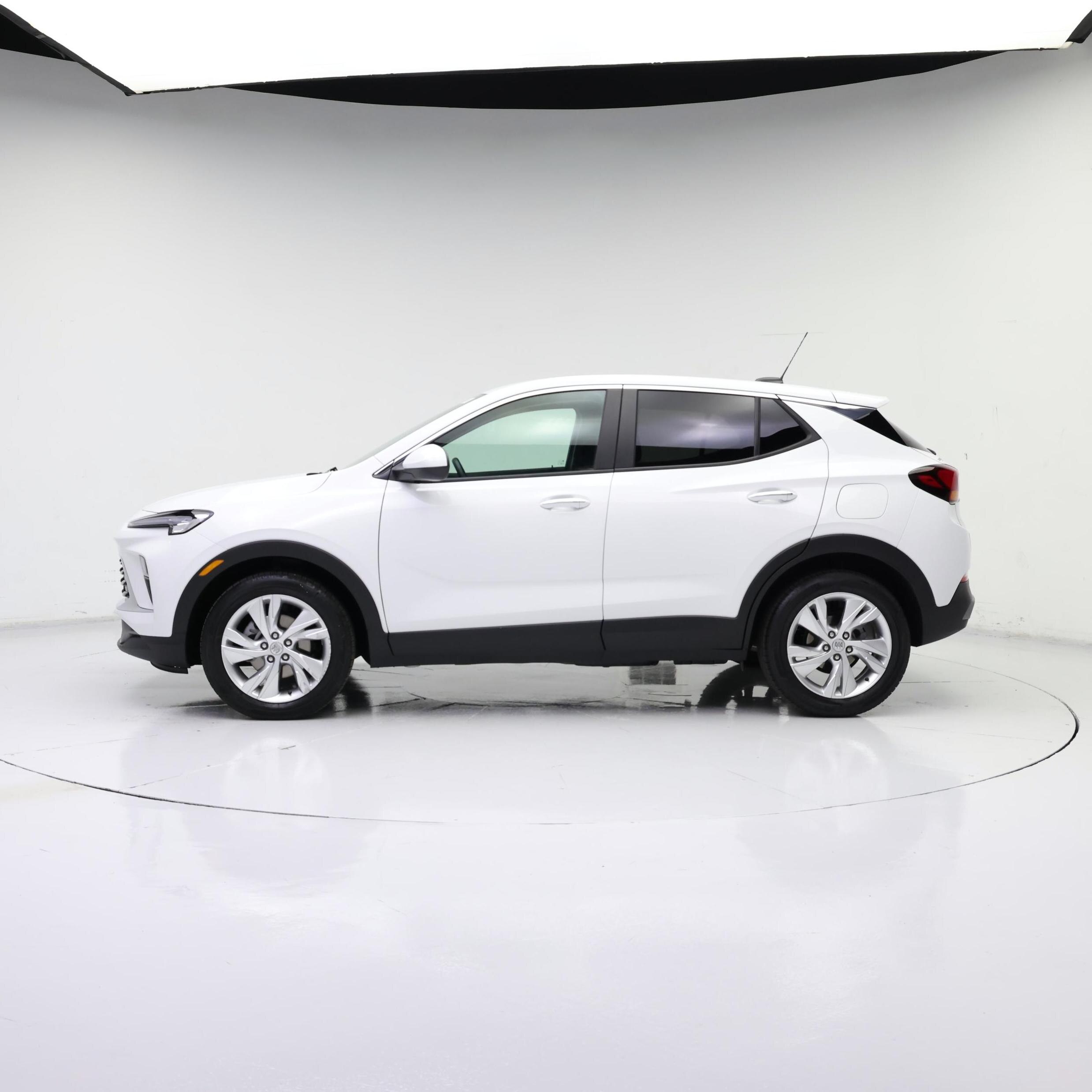 Thumbnail: 2025 Buick Encore GX - 3