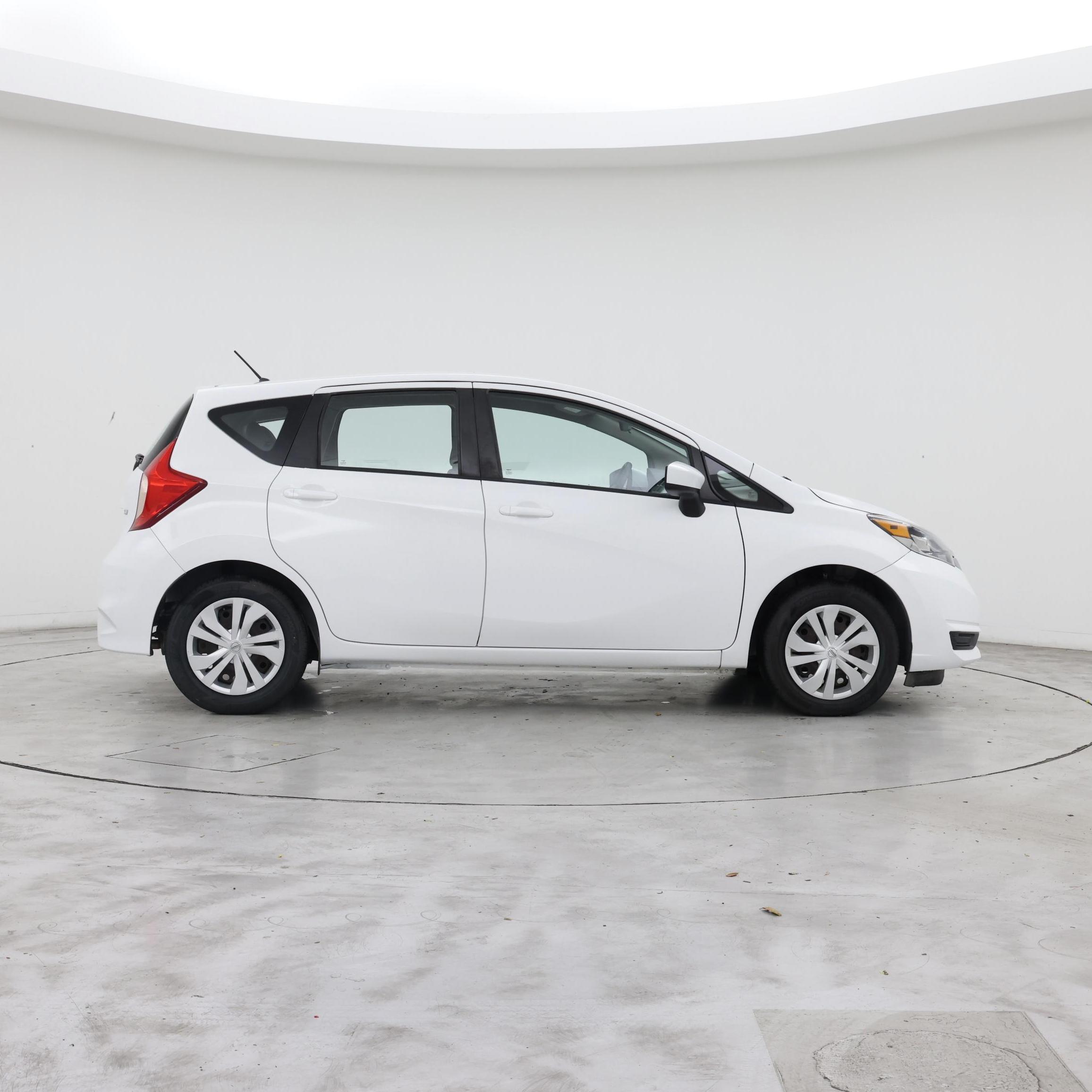 Thumbnail: 2019 Nissan Versa Note - 7