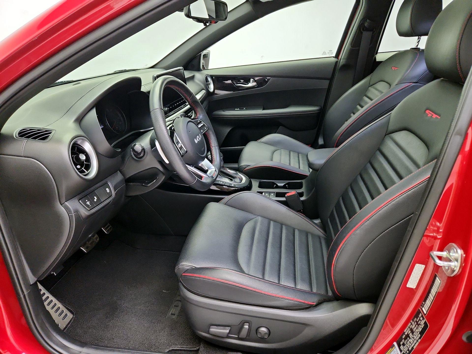 Thumbnail: 2024 Kia Forte - 11