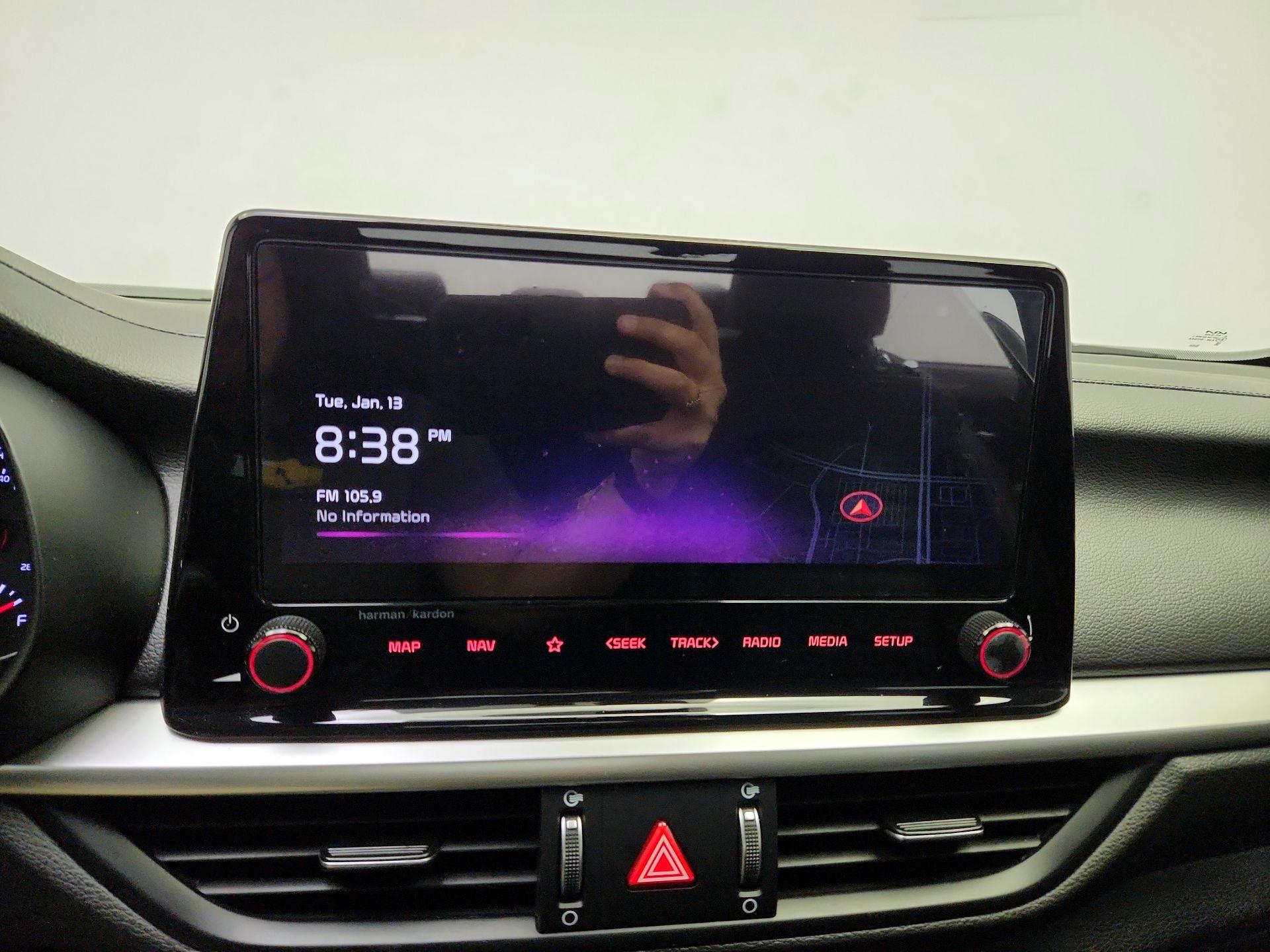 Thumbnail: 2024 Kia Forte - 16