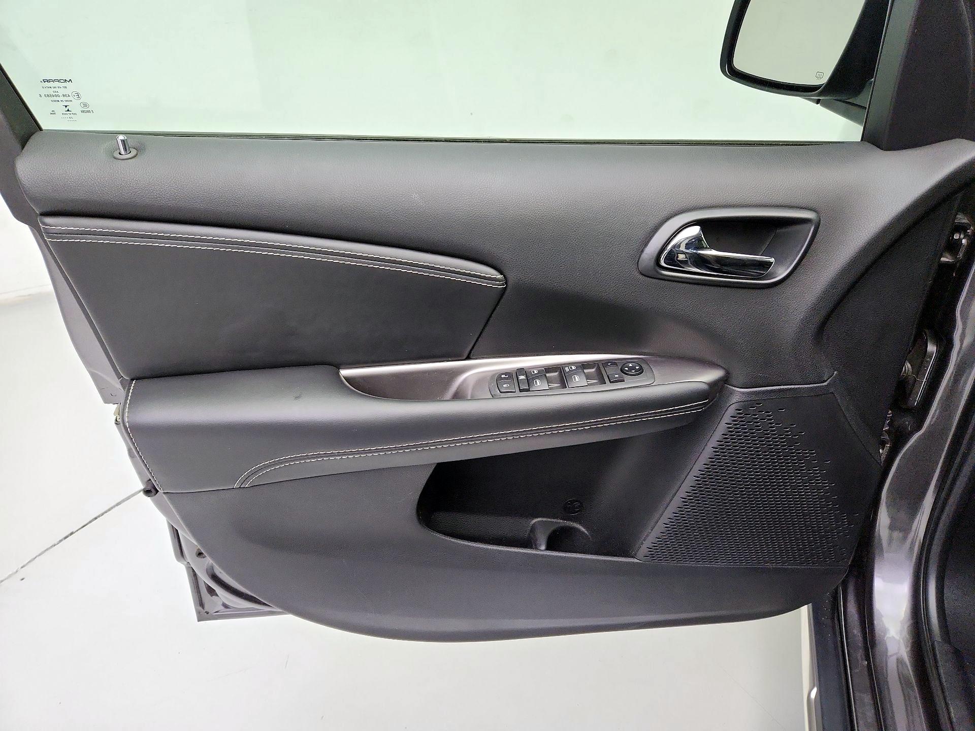 Thumbnail: 2020 Dodge Journey - 12