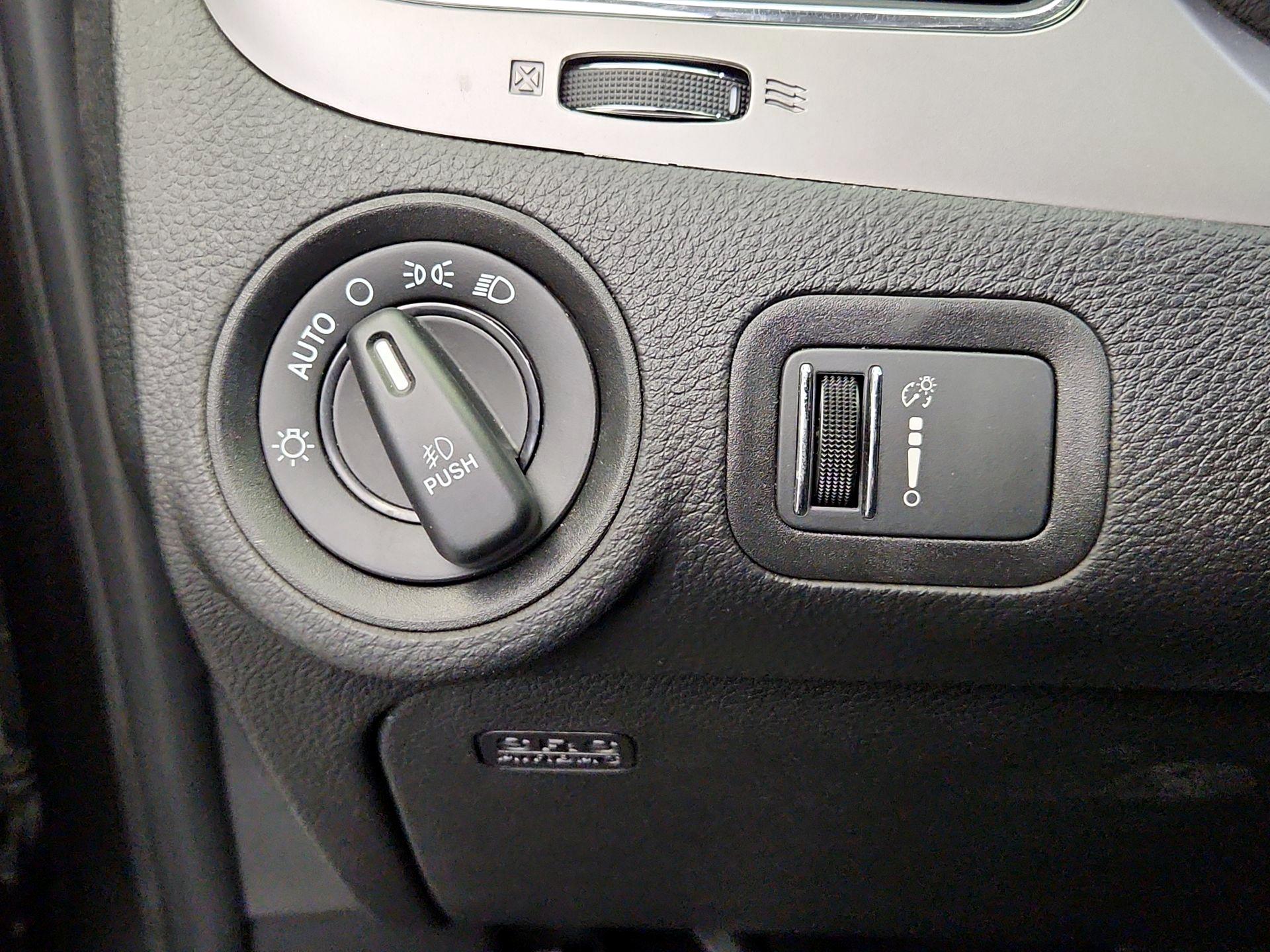 Thumbnail: 2020 Dodge Journey - 13