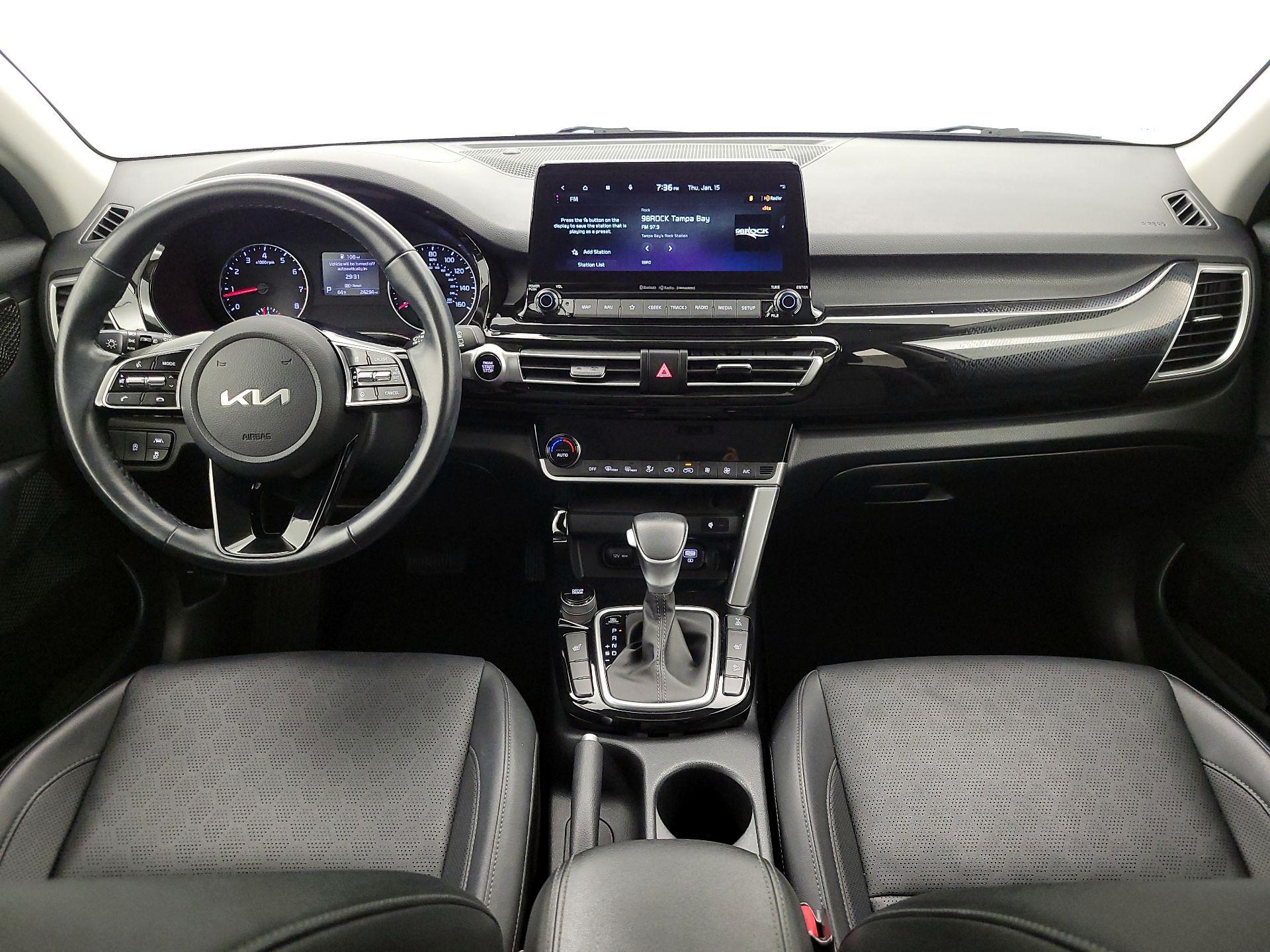 Thumbnail: 2023 Kia Seltos - 9