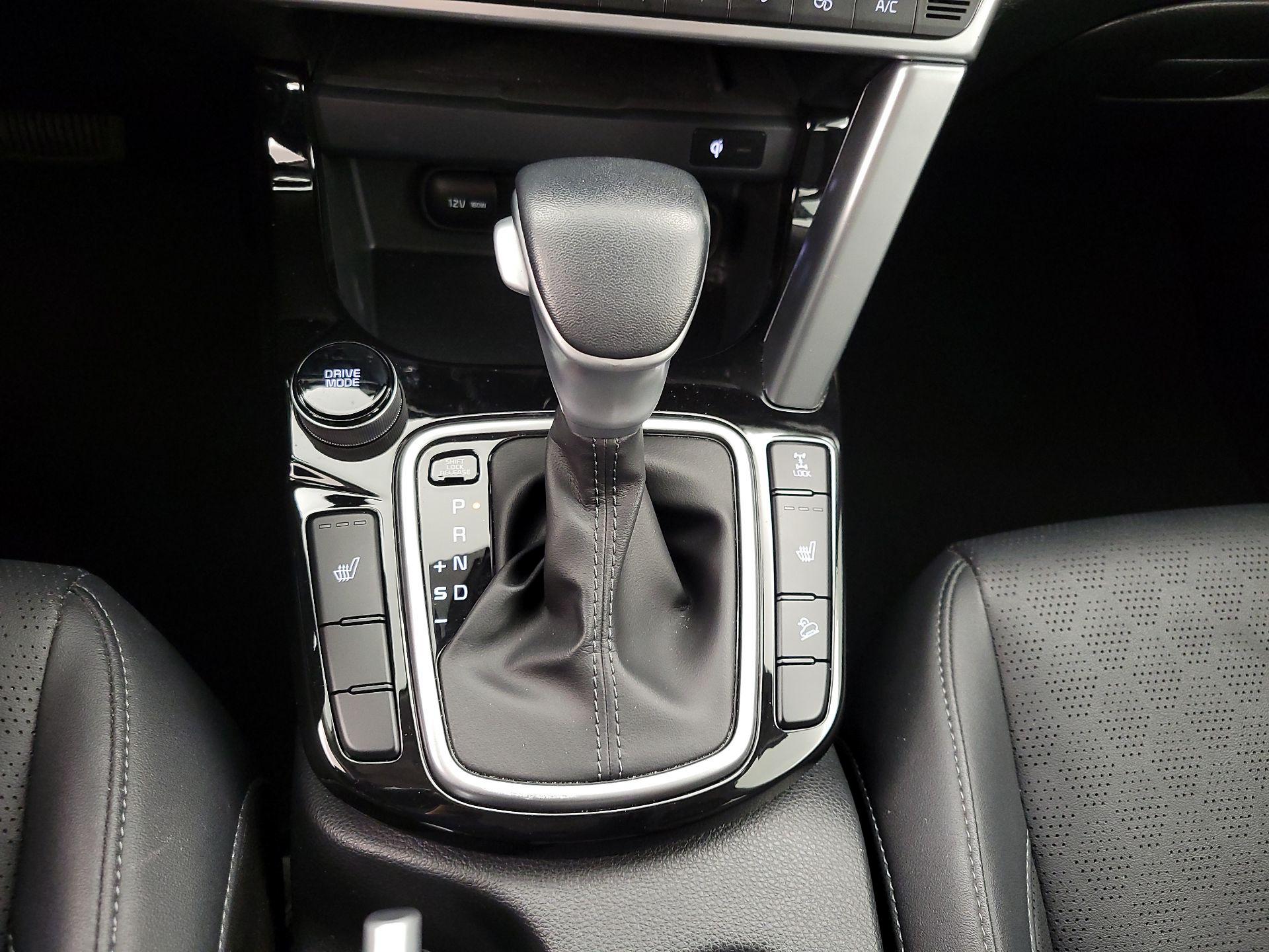 Thumbnail: 2023 Kia Seltos - 18