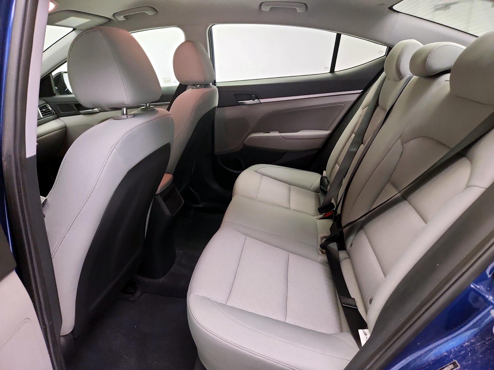 Thumbnail: 2017 Hyundai Elantra - 19