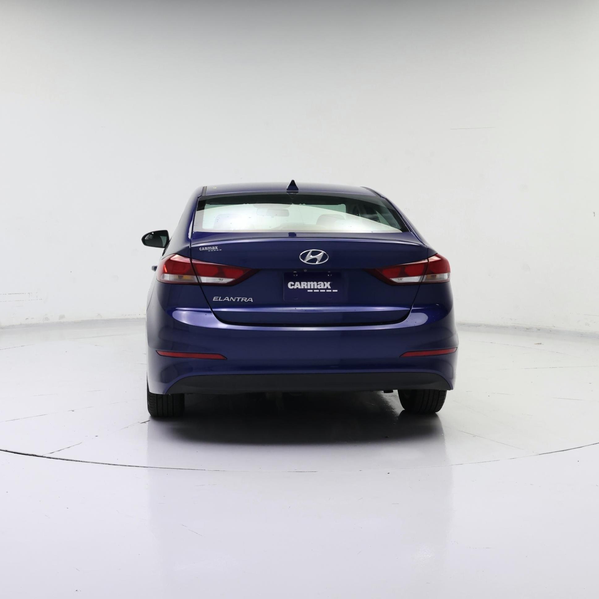 Thumbnail: 2017 Hyundai Elantra - 6