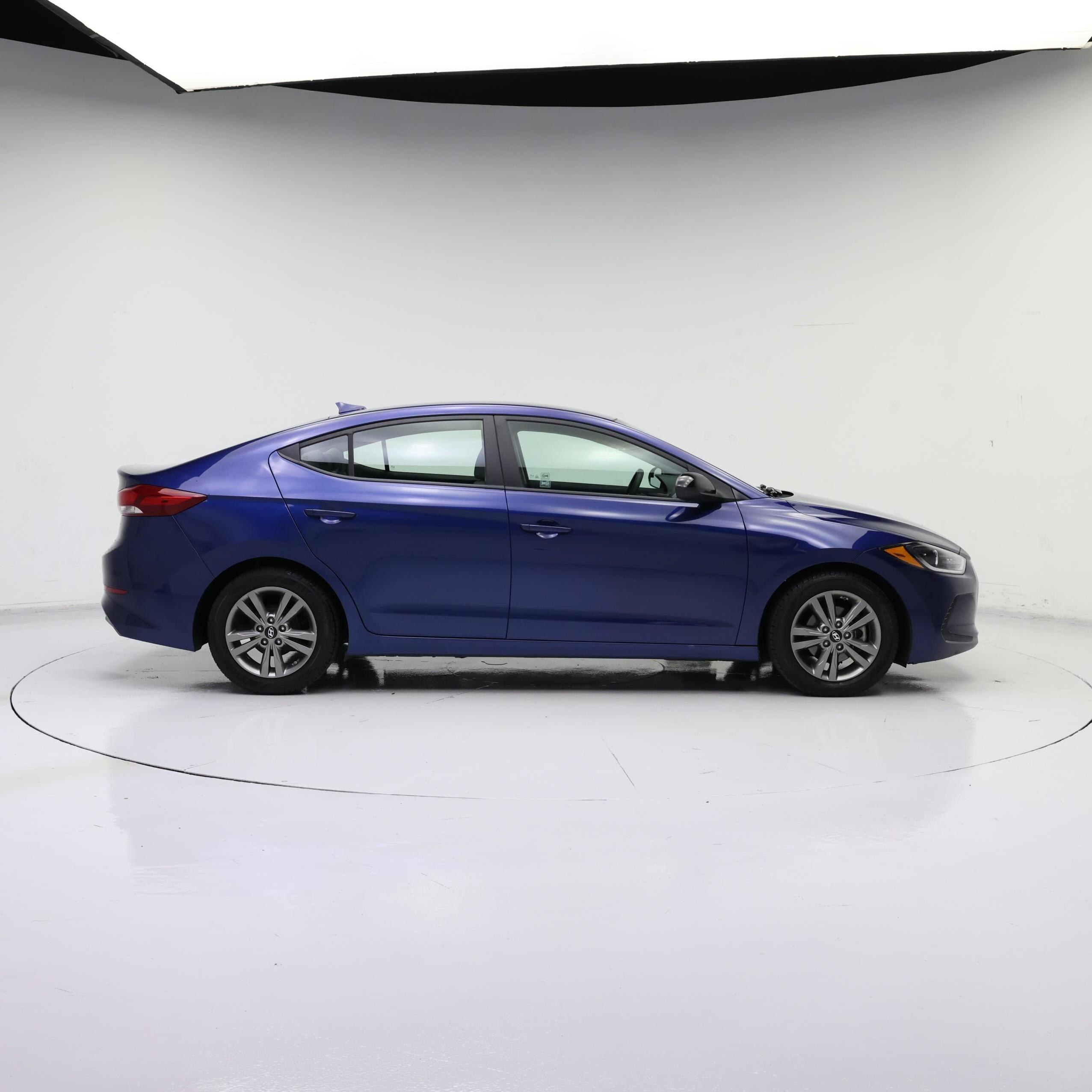 Thumbnail: 2017 Hyundai Elantra - 7