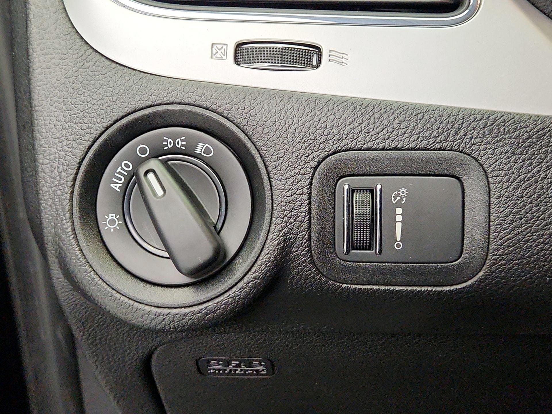 Thumbnail: 2018 Dodge Journey - 13