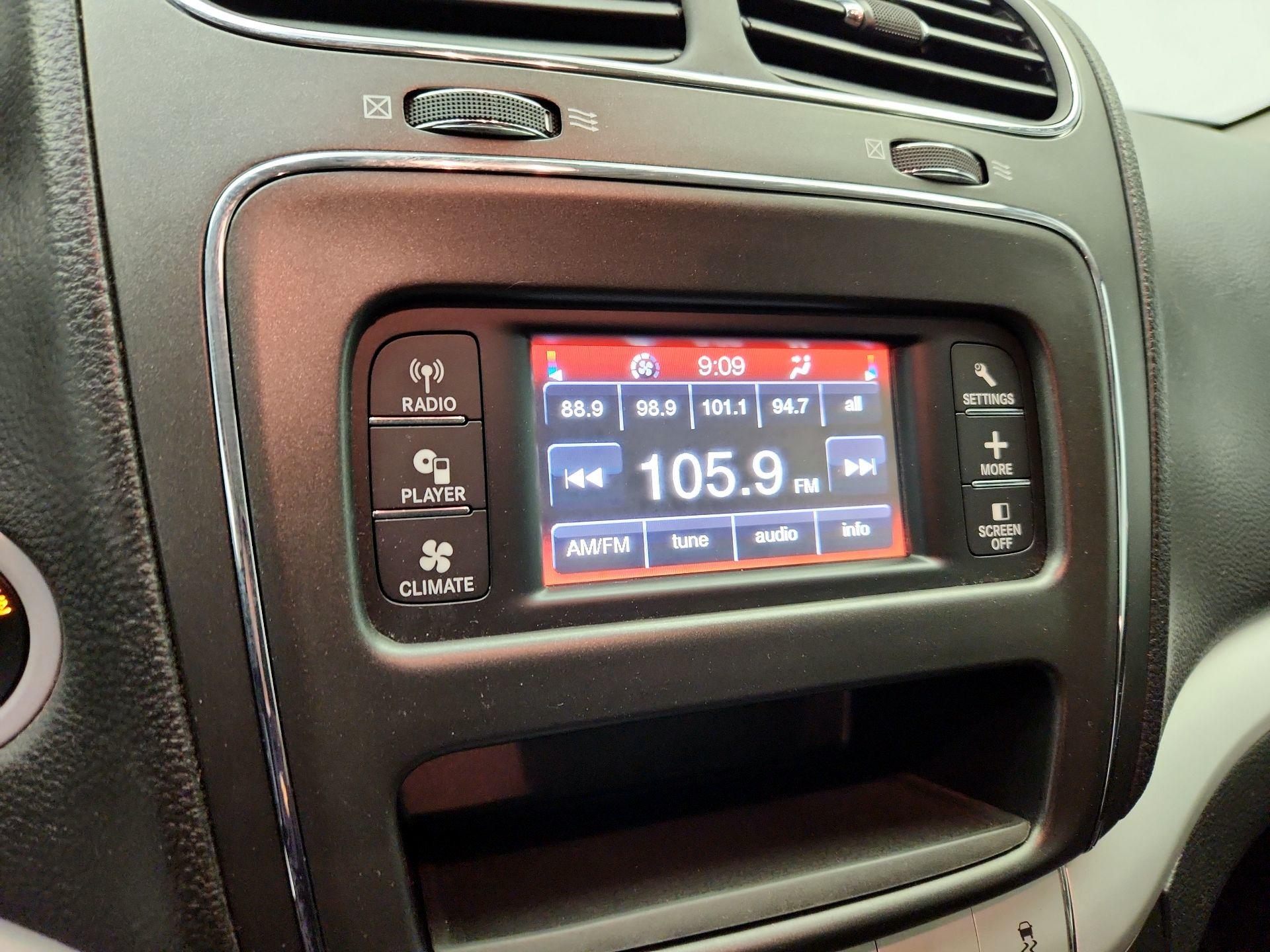 Thumbnail: 2018 Dodge Journey - 14