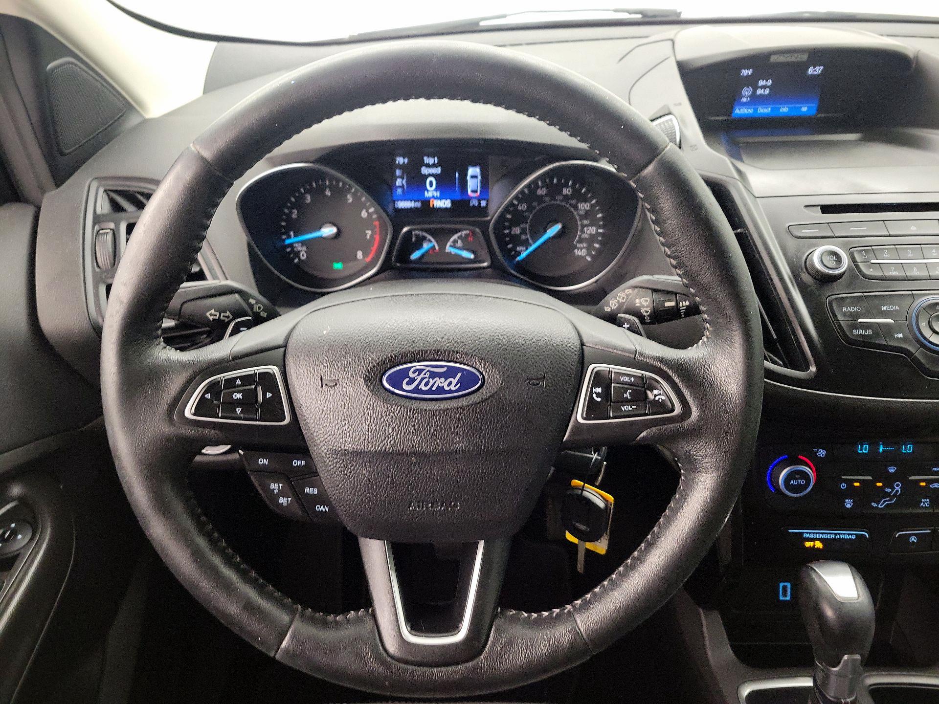 Thumbnail: 2017 Ford Escape - 10