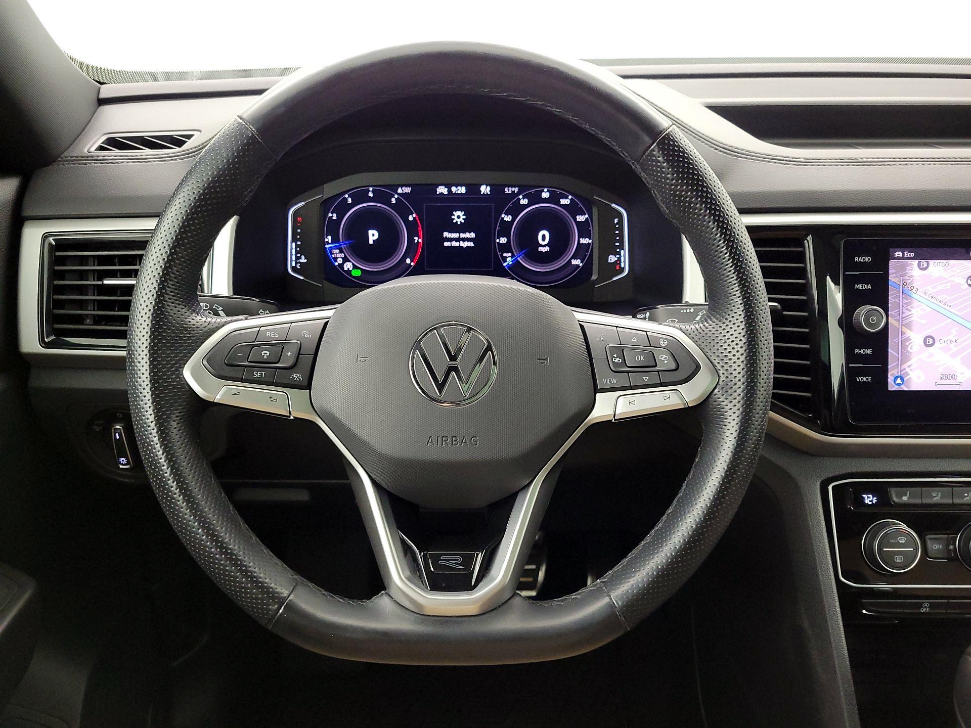 Thumbnail: 2022 Volkswagen Atlas - 10