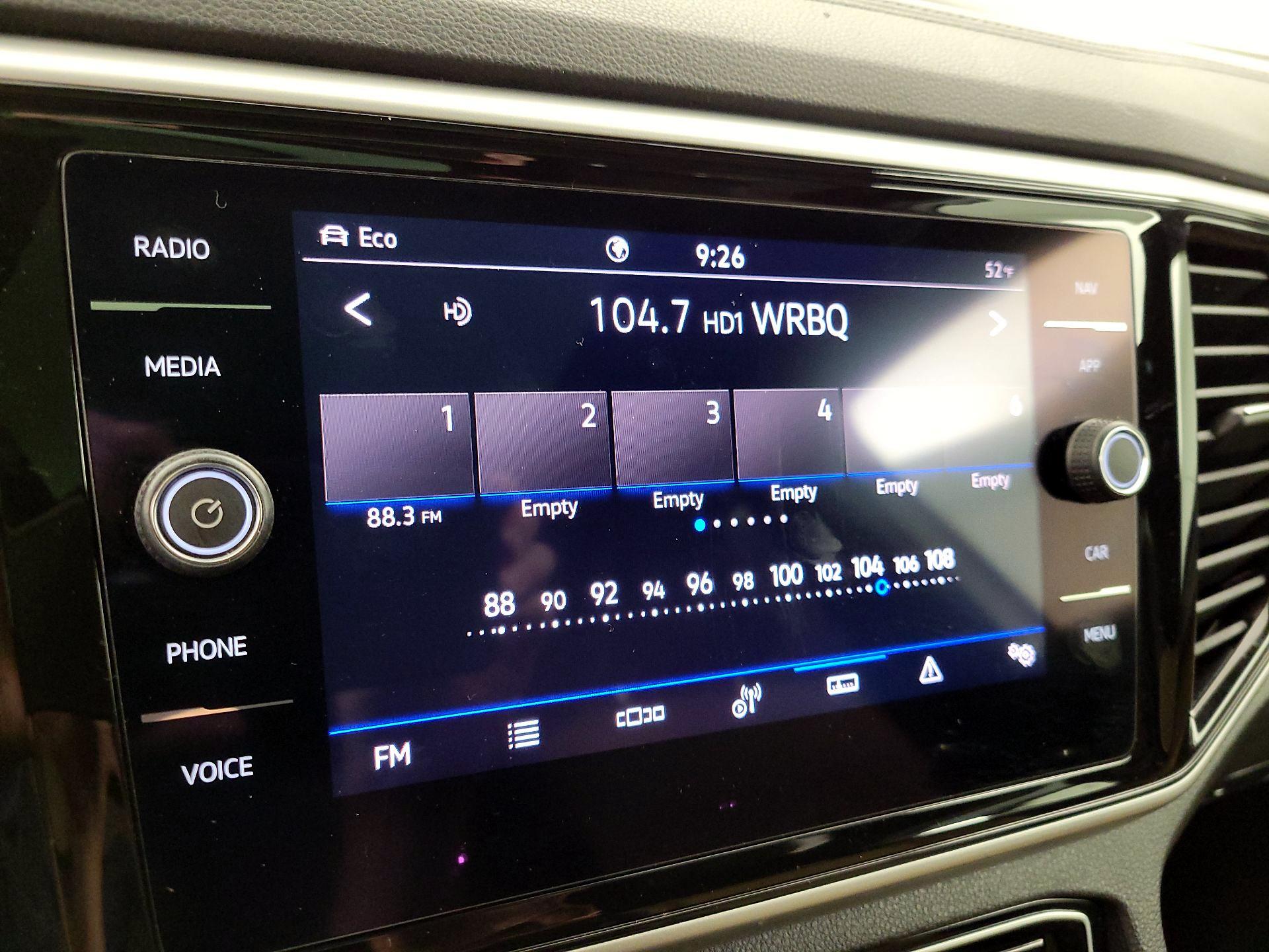 Thumbnail: 2022 Volkswagen Atlas - 16