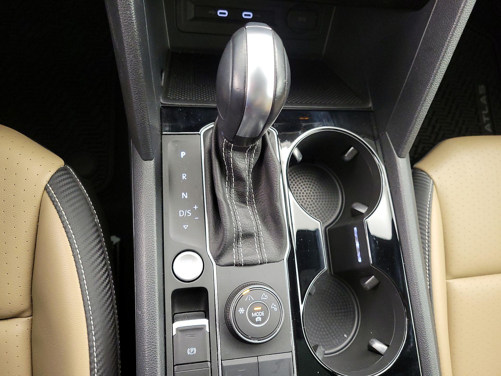 Thumbnail: 2022 Volkswagen Atlas - 18