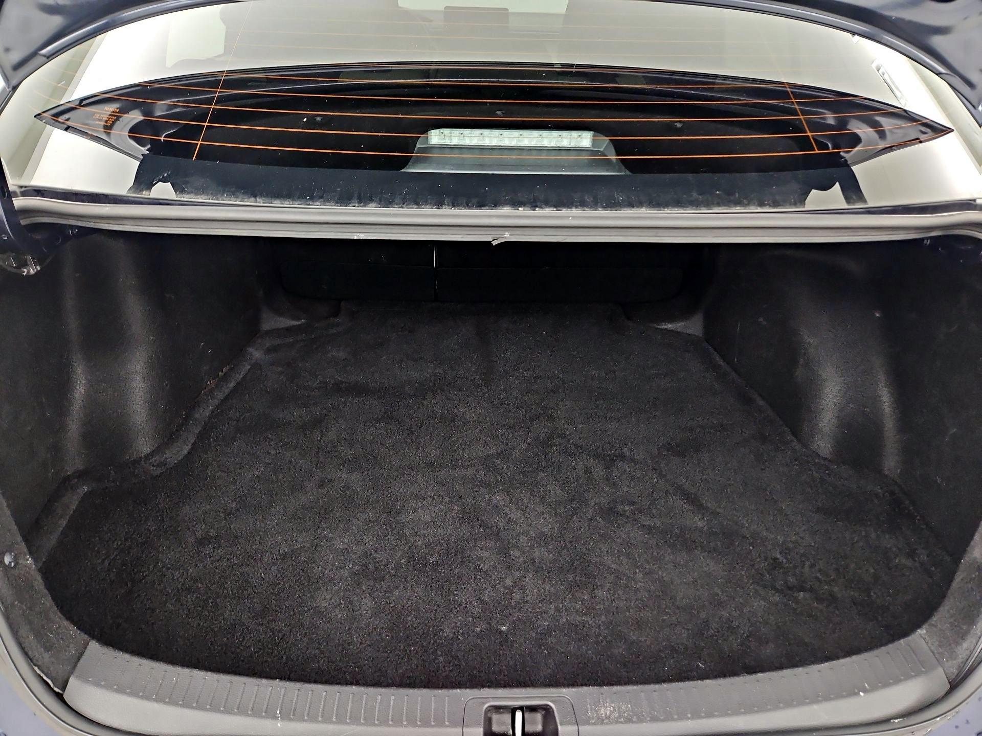 Thumbnail: 2025 Toyota Corolla - 19