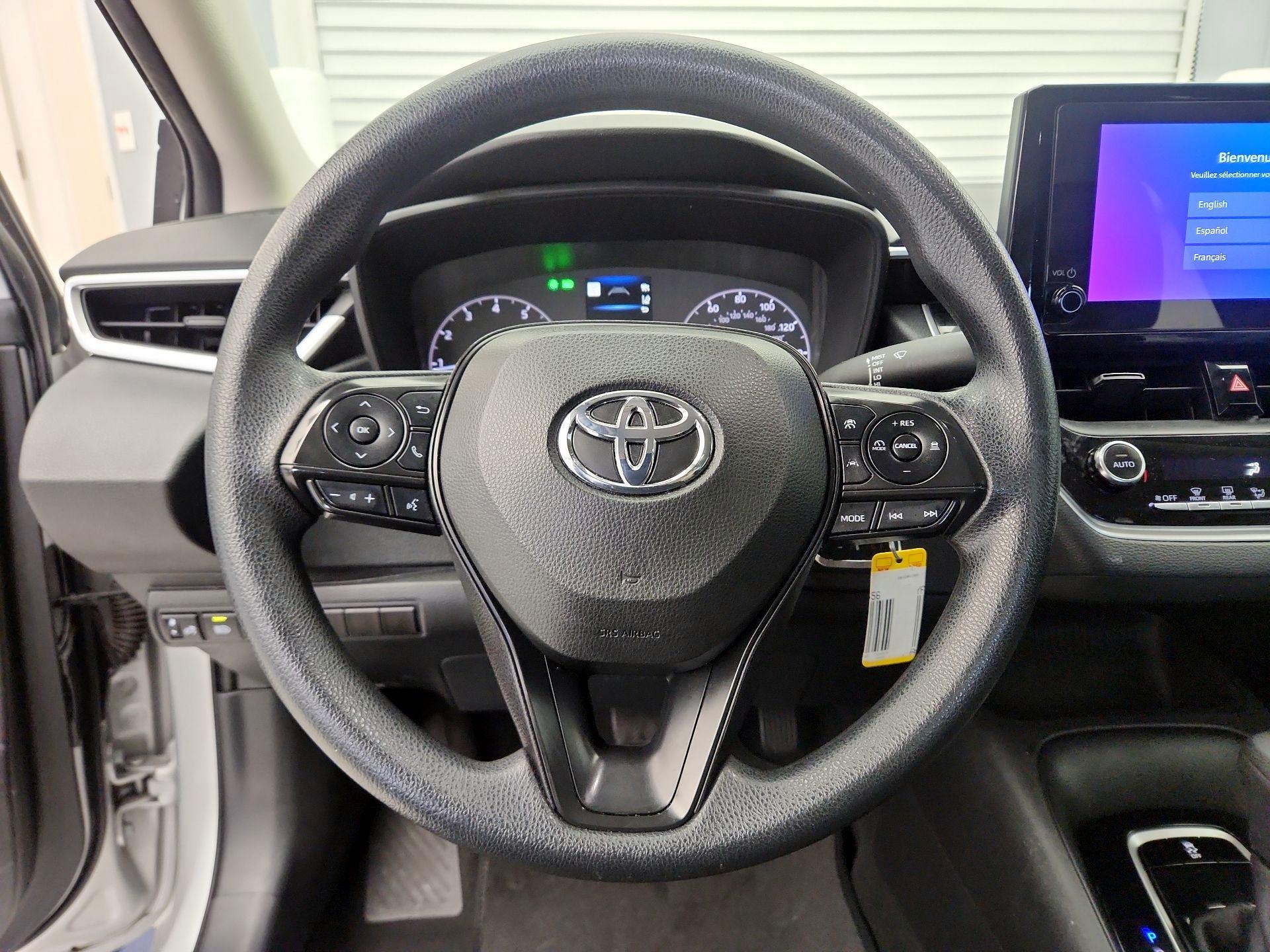 Thumbnail: 2023 Toyota Corolla - 10