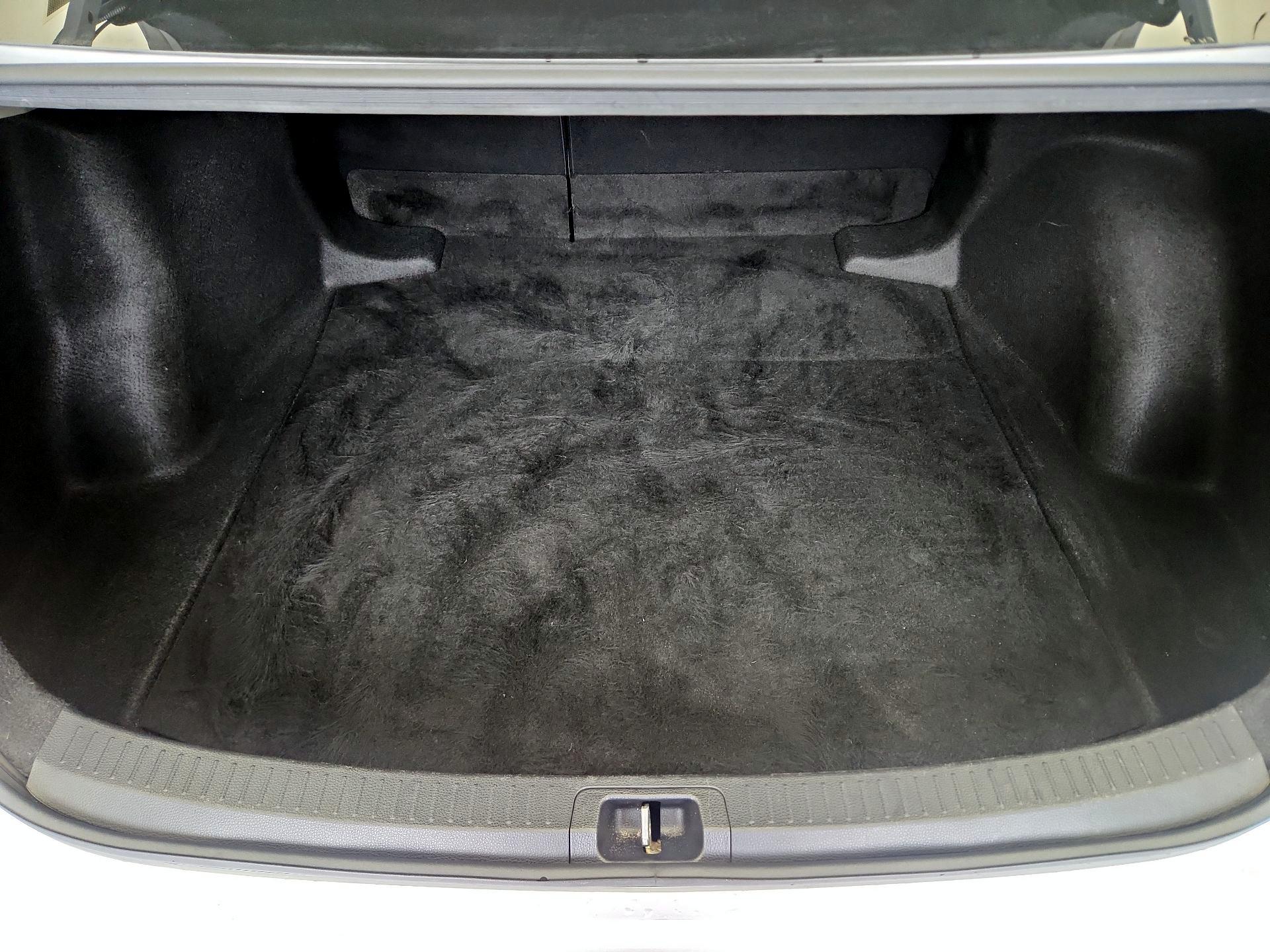 Thumbnail: 2023 Toyota Corolla - 20