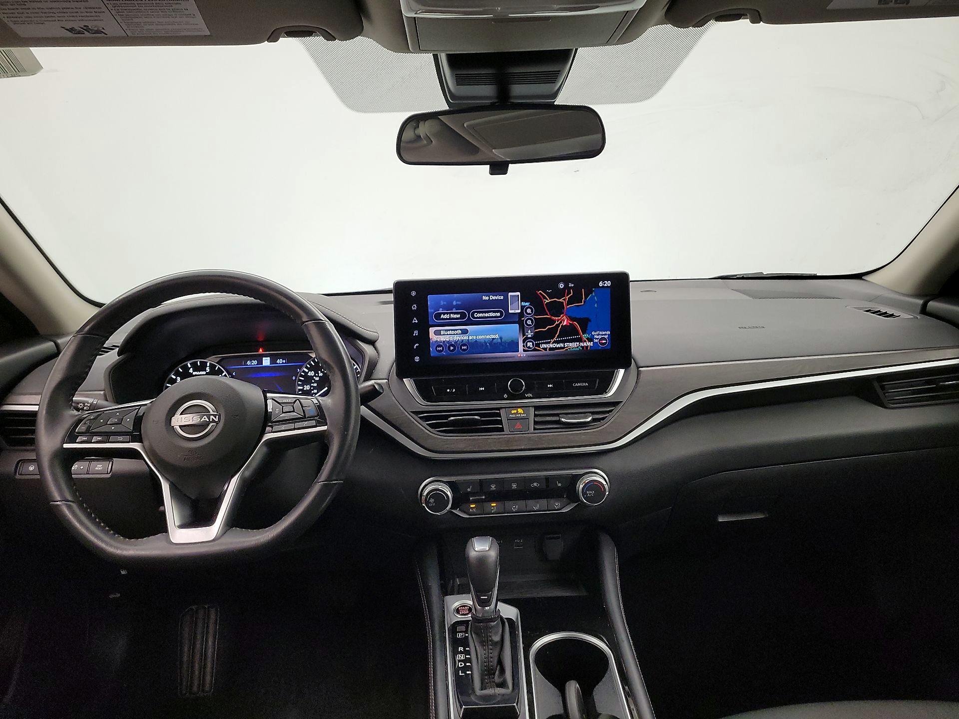 Thumbnail: 2023 Nissan Altima - 9