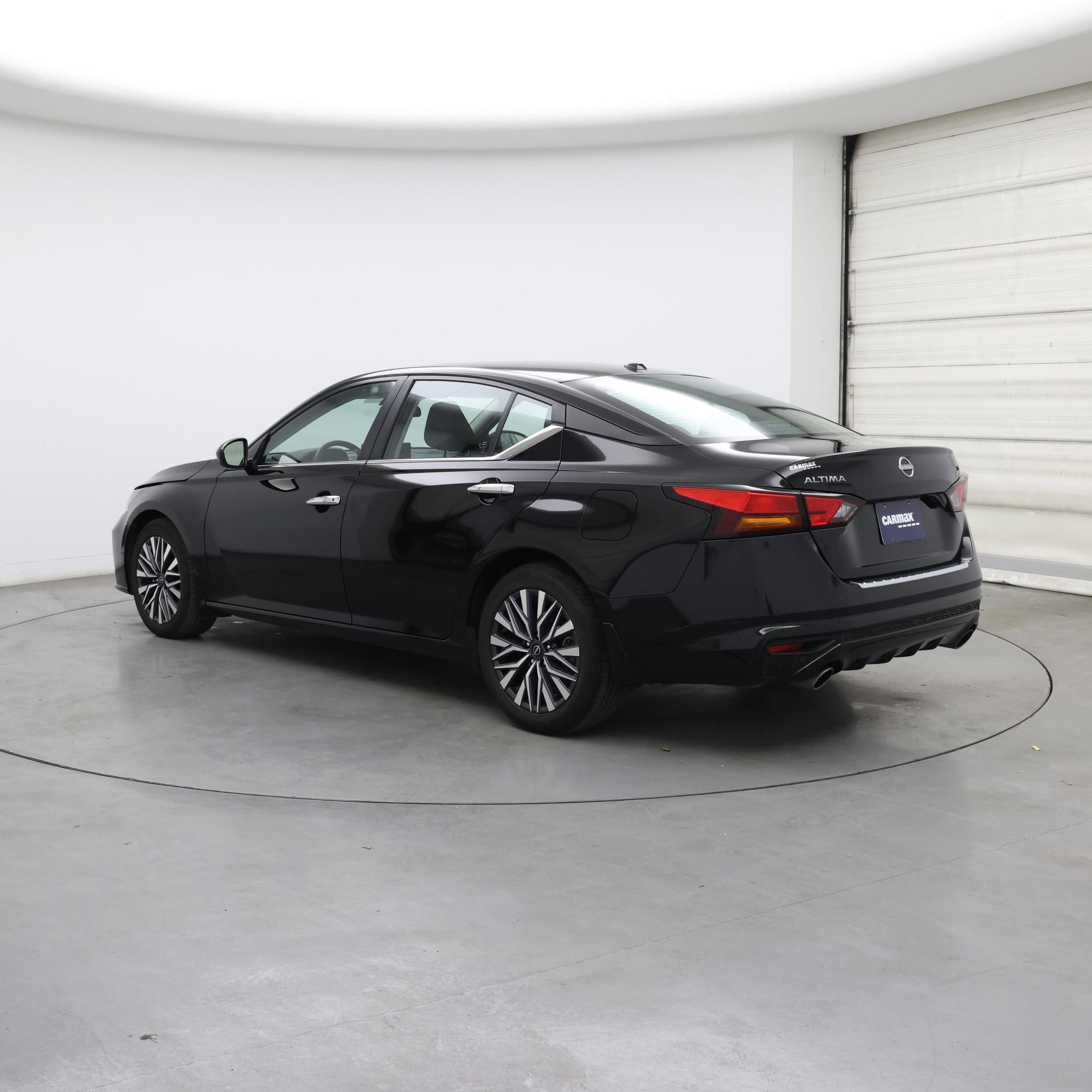 Thumbnail: 2023 Nissan Altima - 2