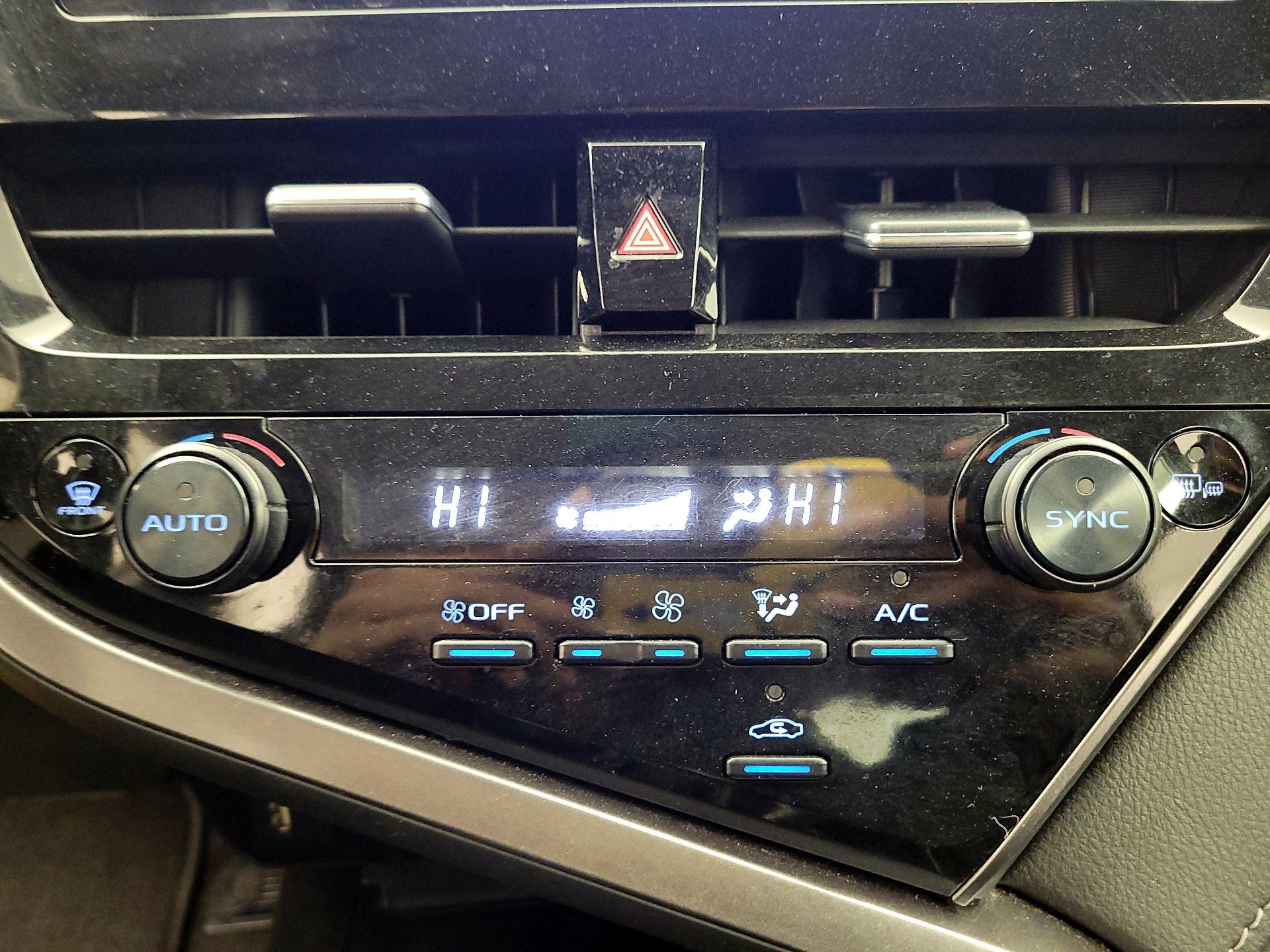 Thumbnail: 2023 Toyota Camry - 14